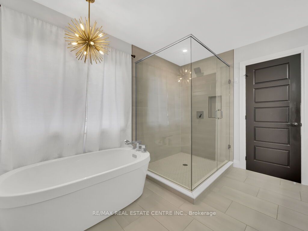 3374 Oriole Drive Property Photo 39