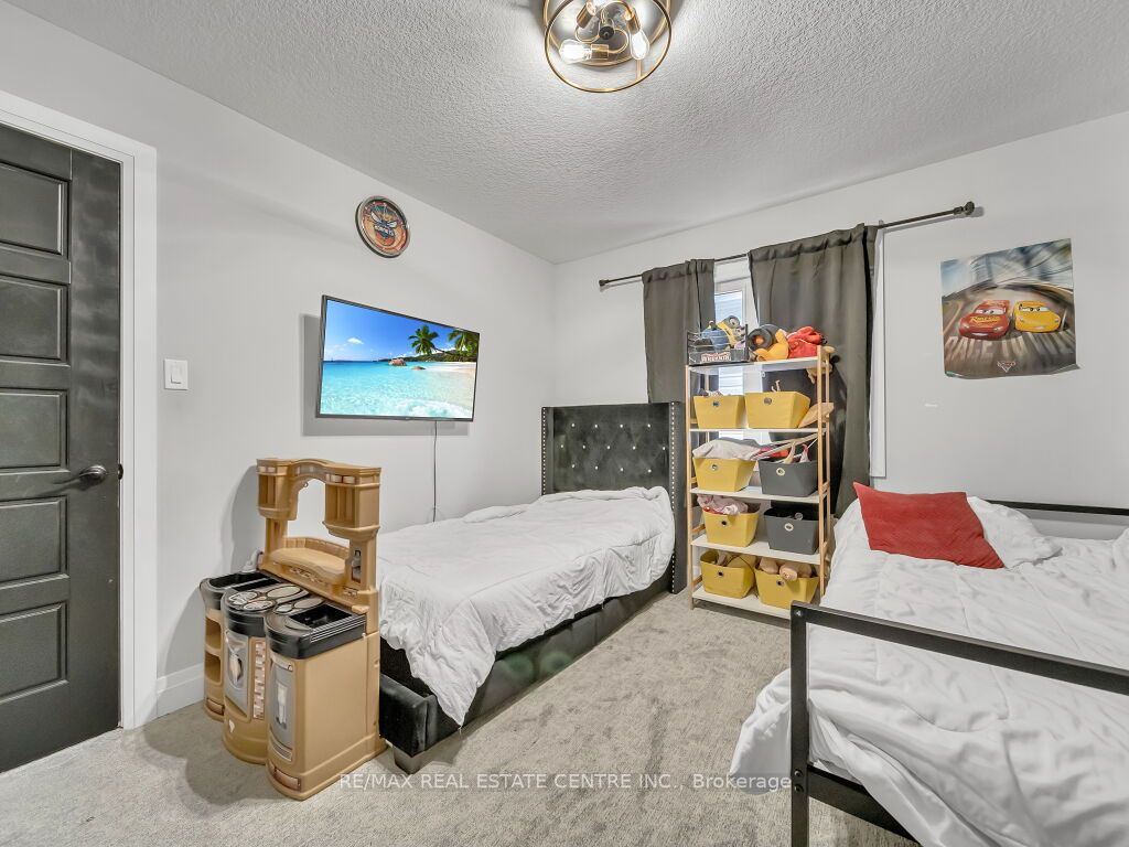 3374 Oriole Drive Property Photo 41