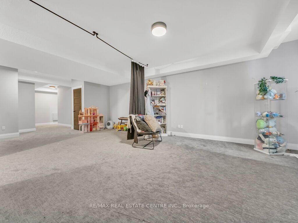 3374 Oriole Drive Property Photo 43