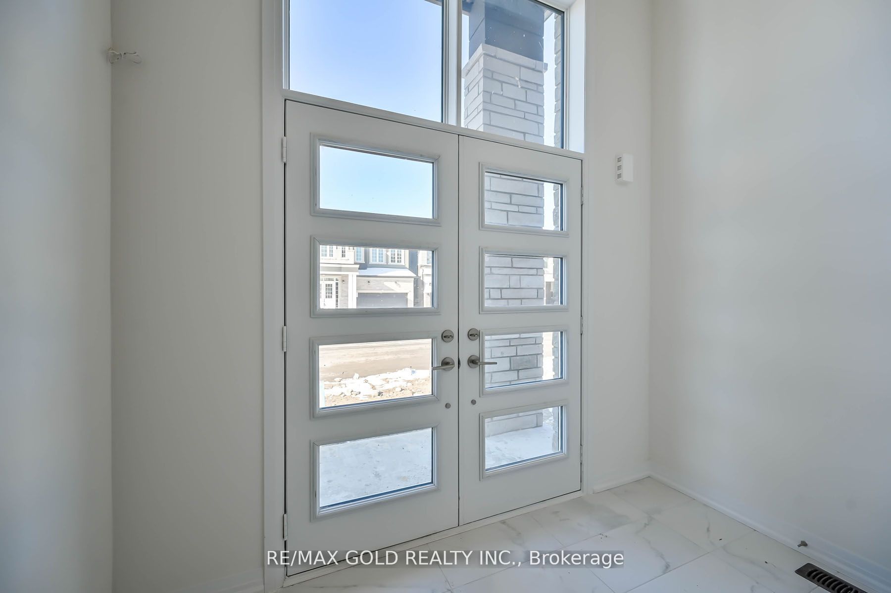 50 Wakeling Drive Property Photo 5