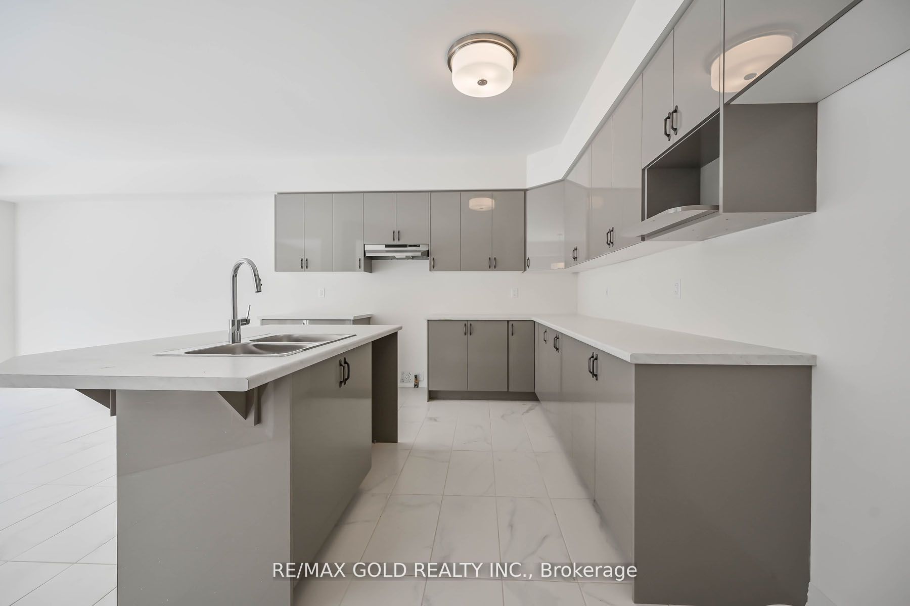 50 Wakeling Drive Property Photo 13