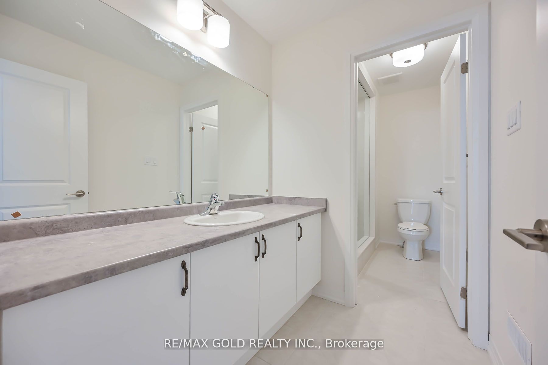 50 Wakeling Drive Property Photo 33