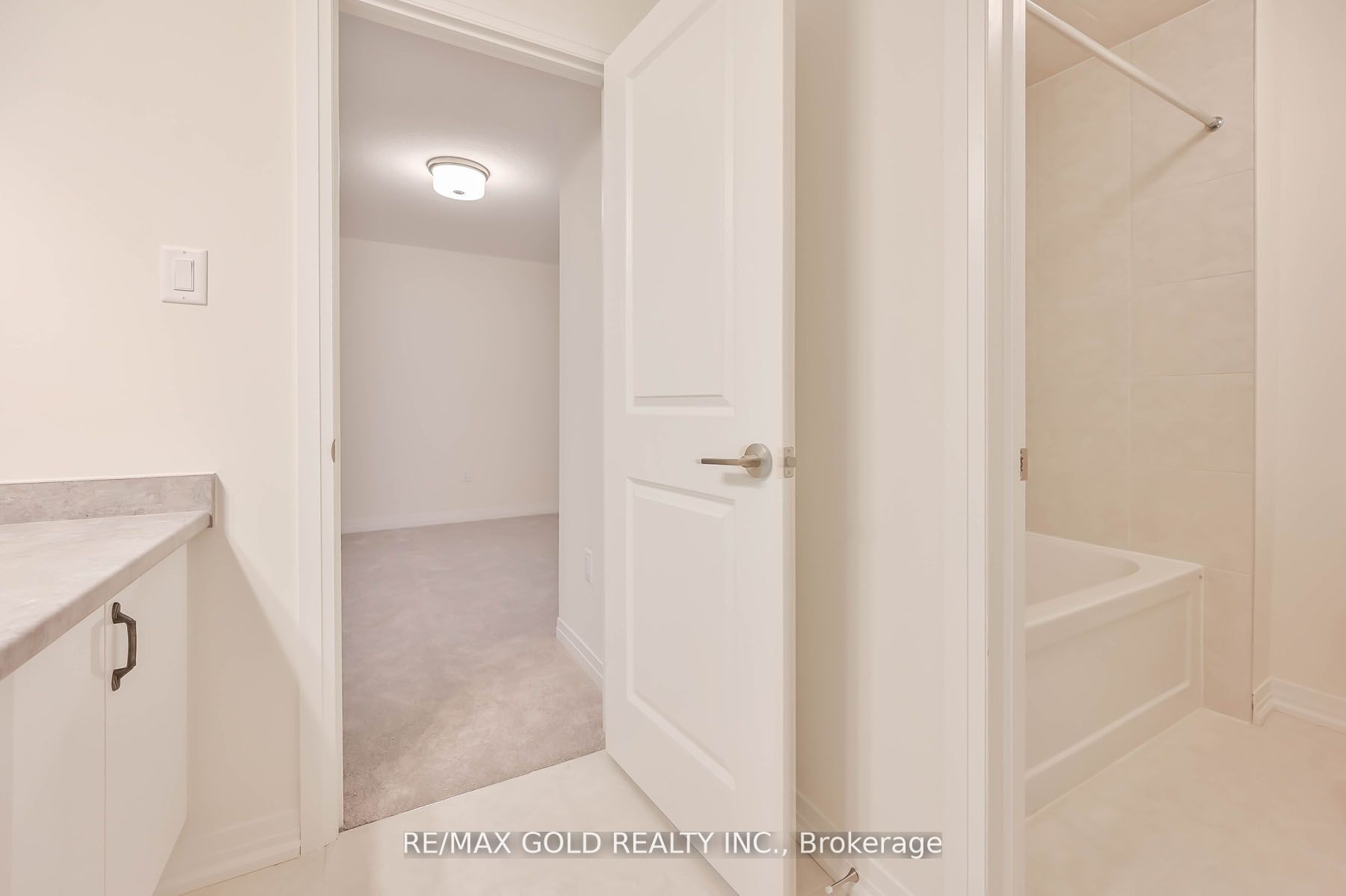 50 Wakeling Drive Property Photo 39