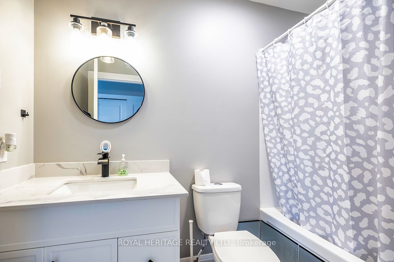 286 William Street N Property Photo 8