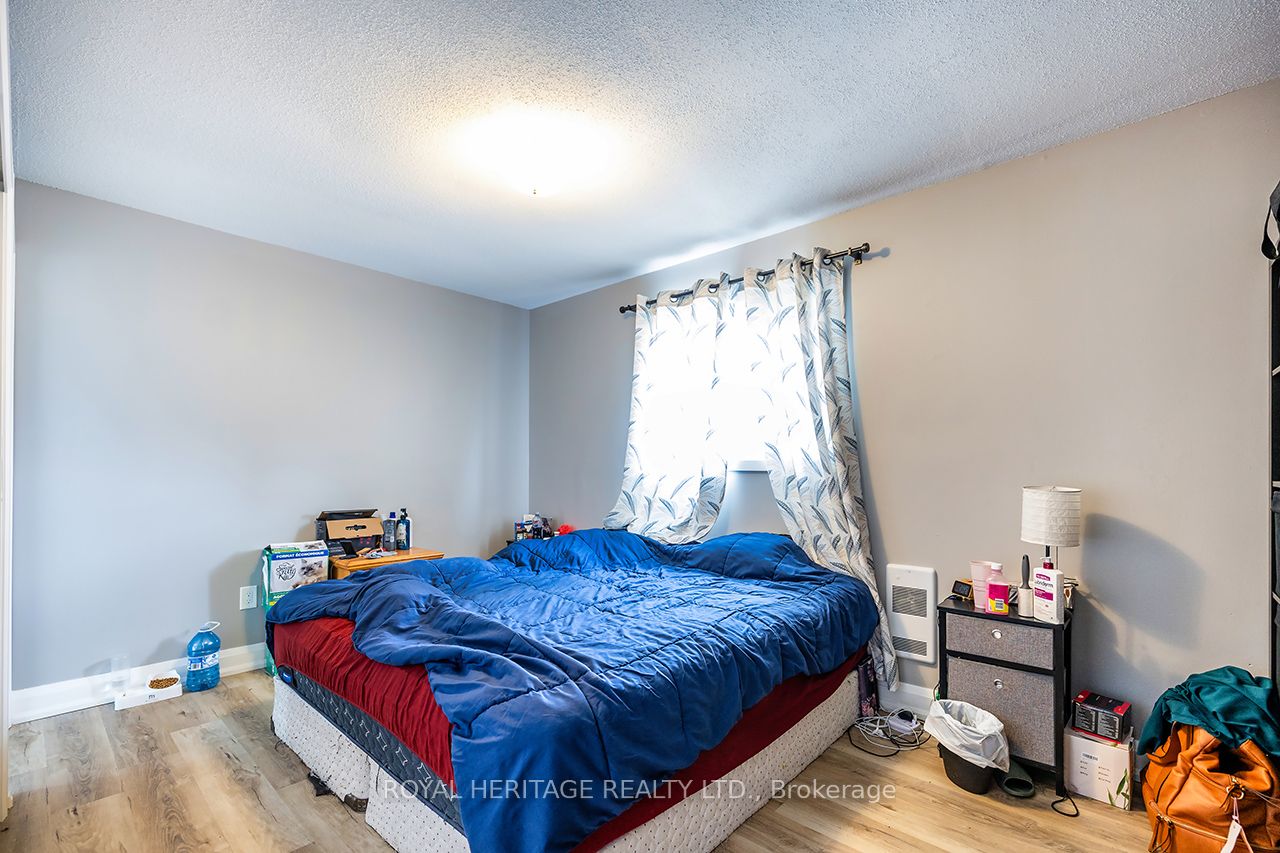 286 William Street N Property Photo 11