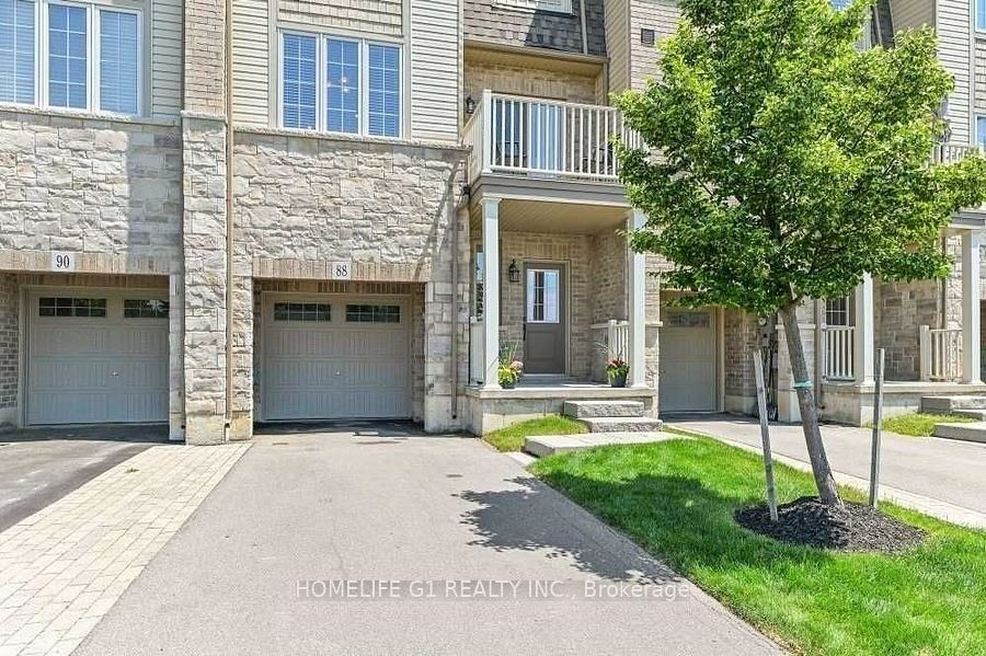 88 Westbank Property Photo