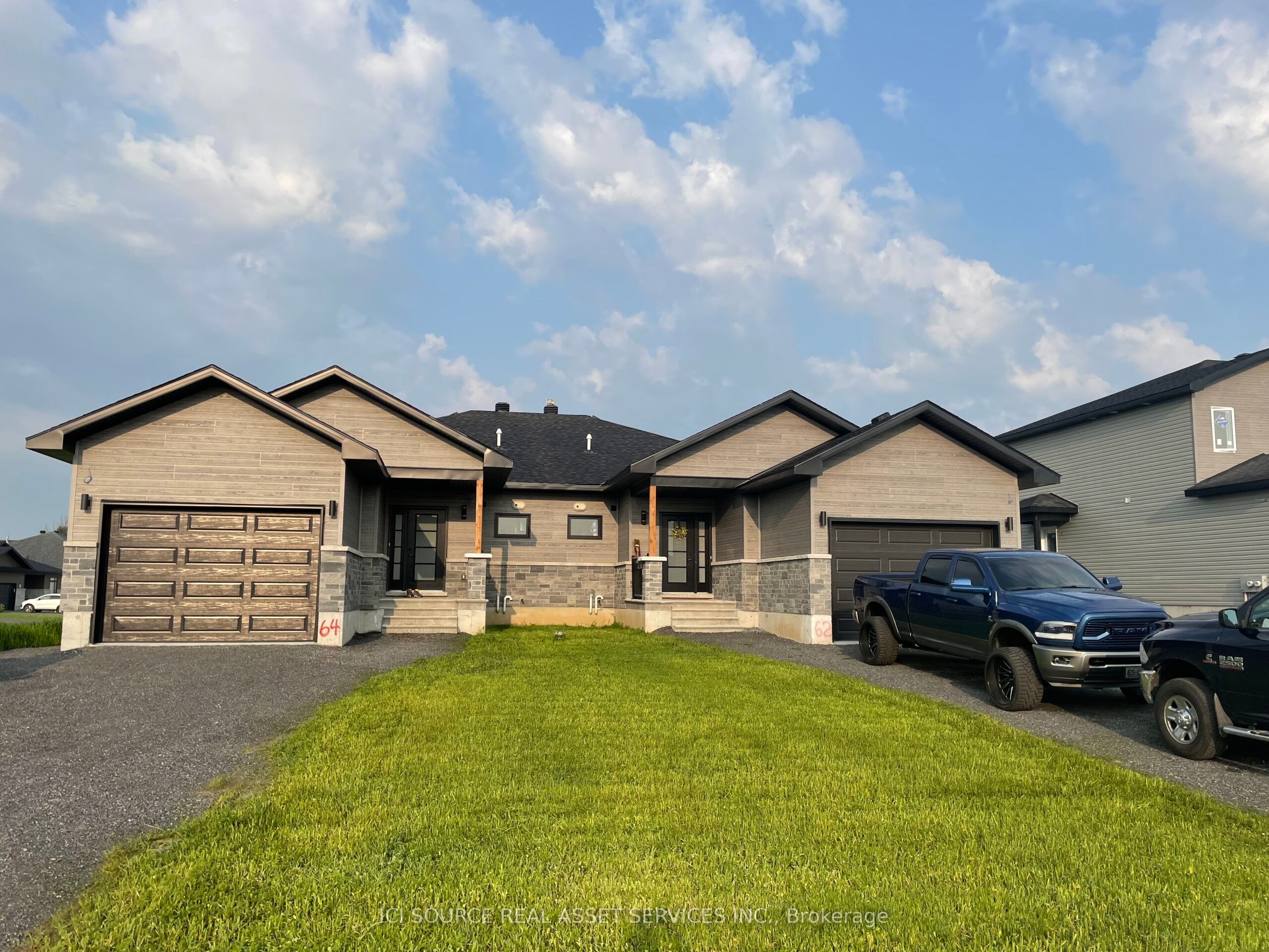 64 Horizon Street Property Photo