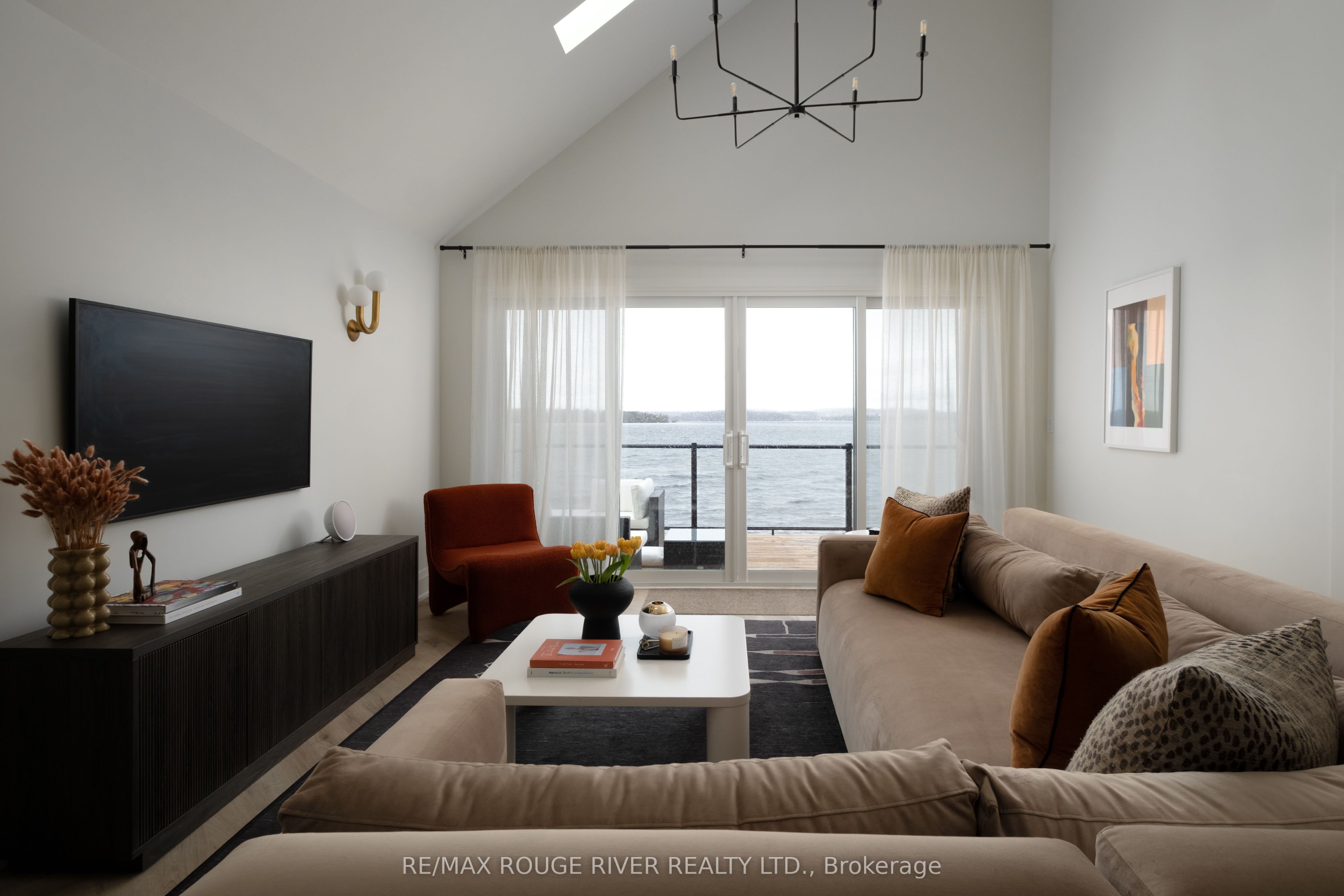 #204 - 68 Robins Road Property Photo