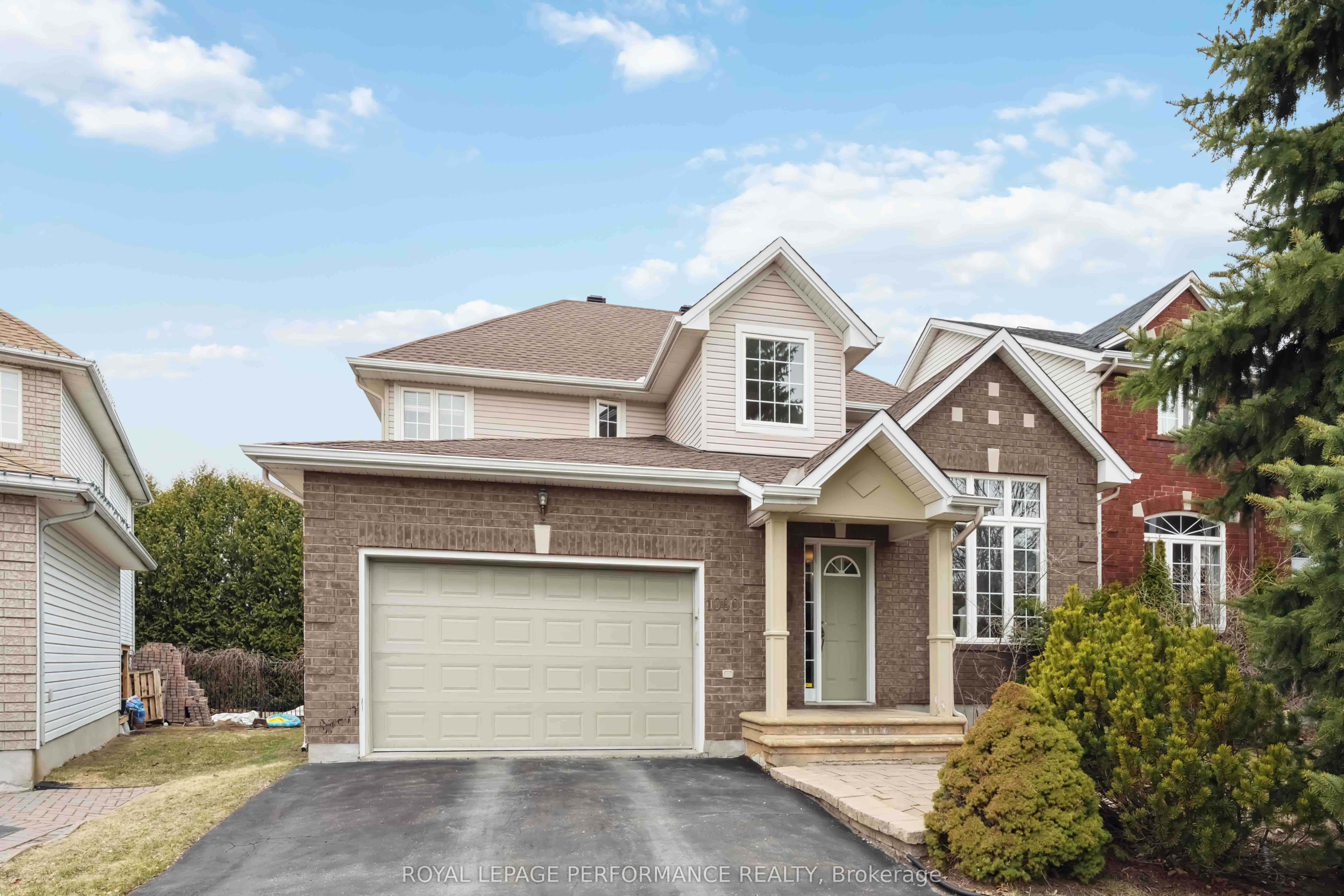 1060 Charest Way Property Photo 1