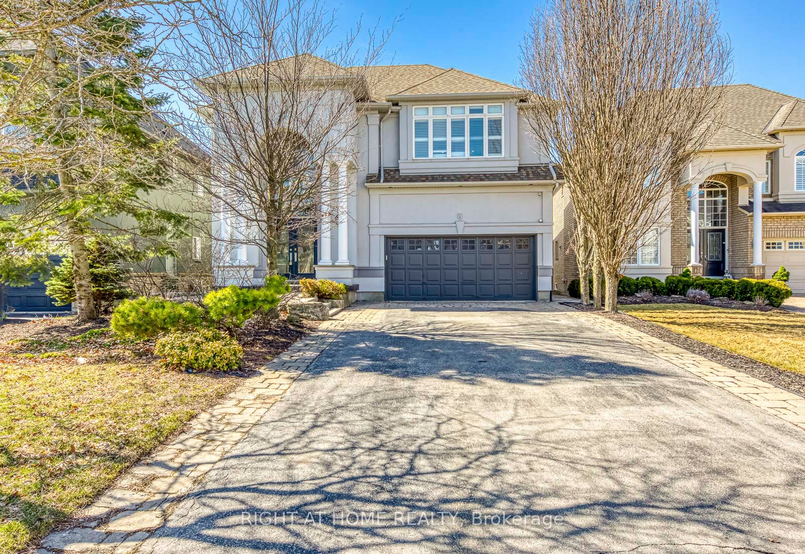 8 Hackamore Court Property Photo