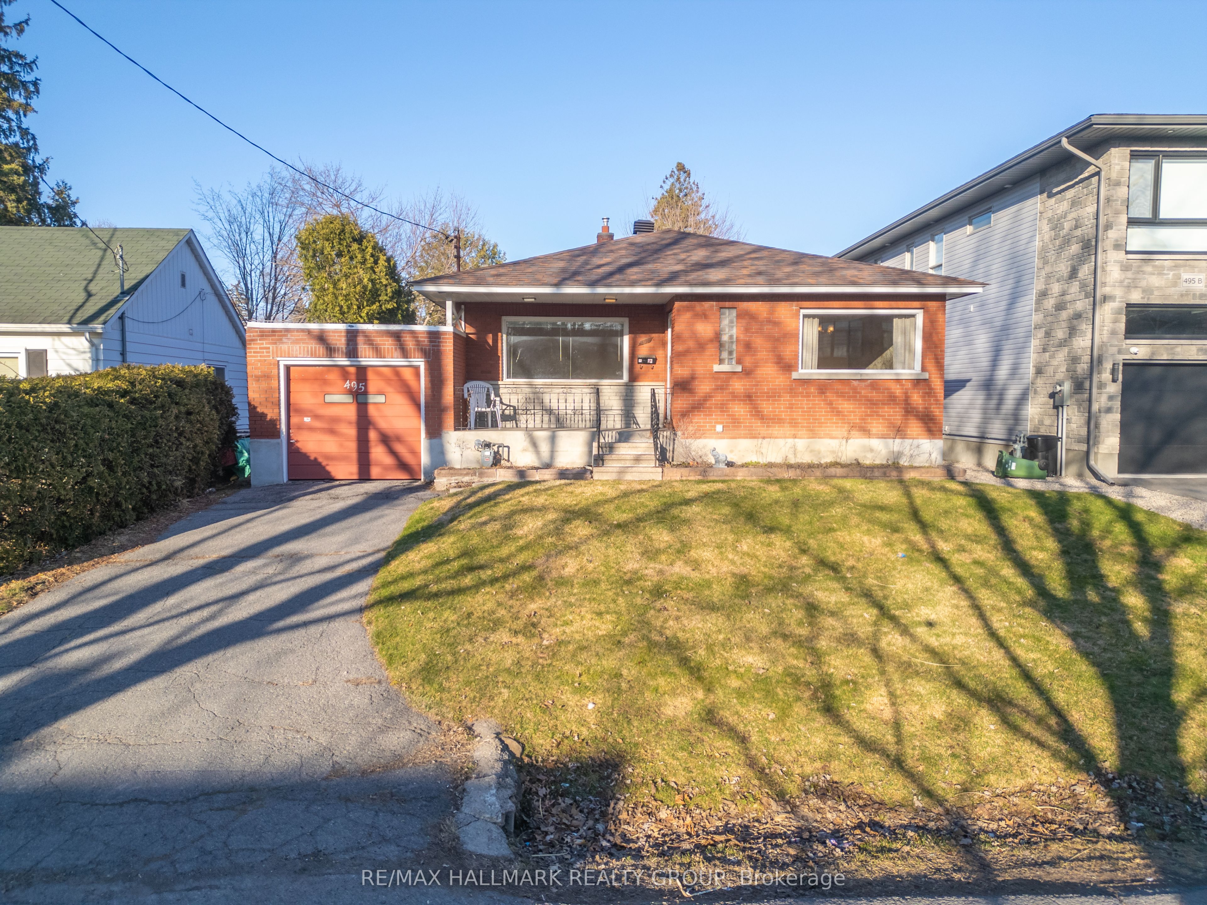 495 Wentworth Avenue Property Photo 1