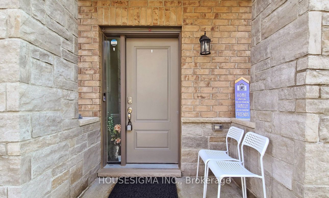 377 Glancaster Road 69 Property Photo 2