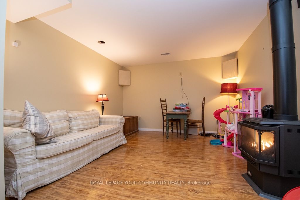 244 Friendly Acres Road Property Photo 41