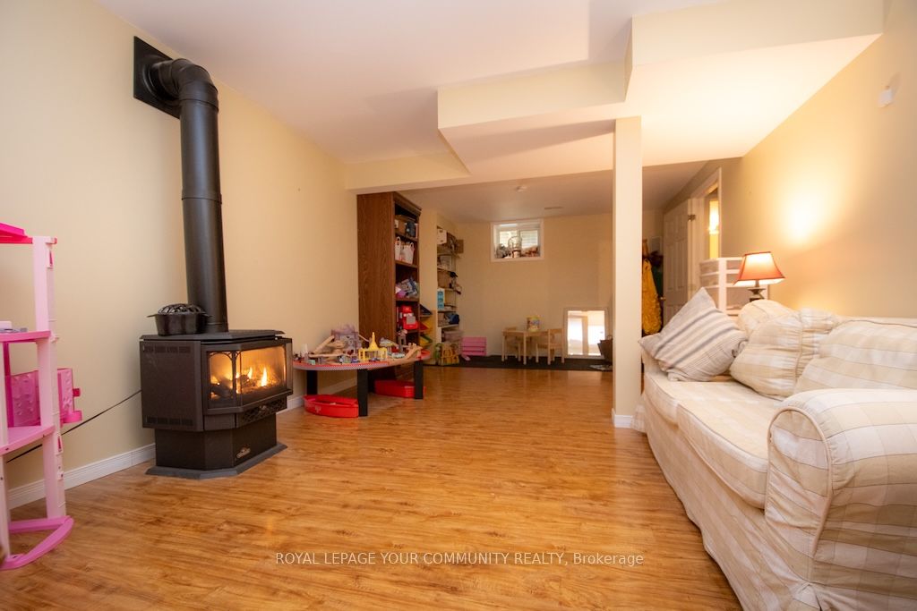 244 Friendly Acres Road Property Photo 42