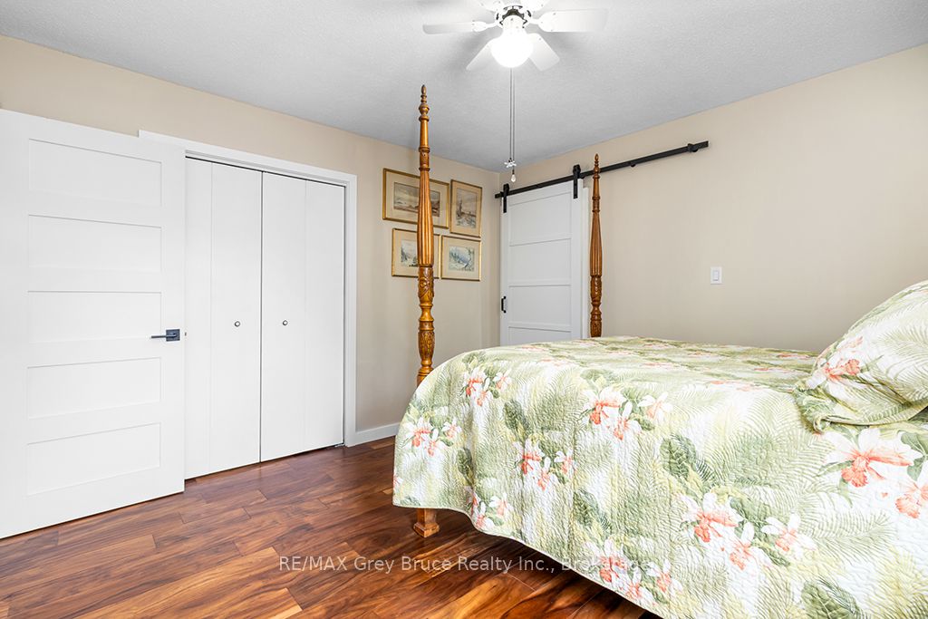 15 Isthmus Bay Road Property Photo 18