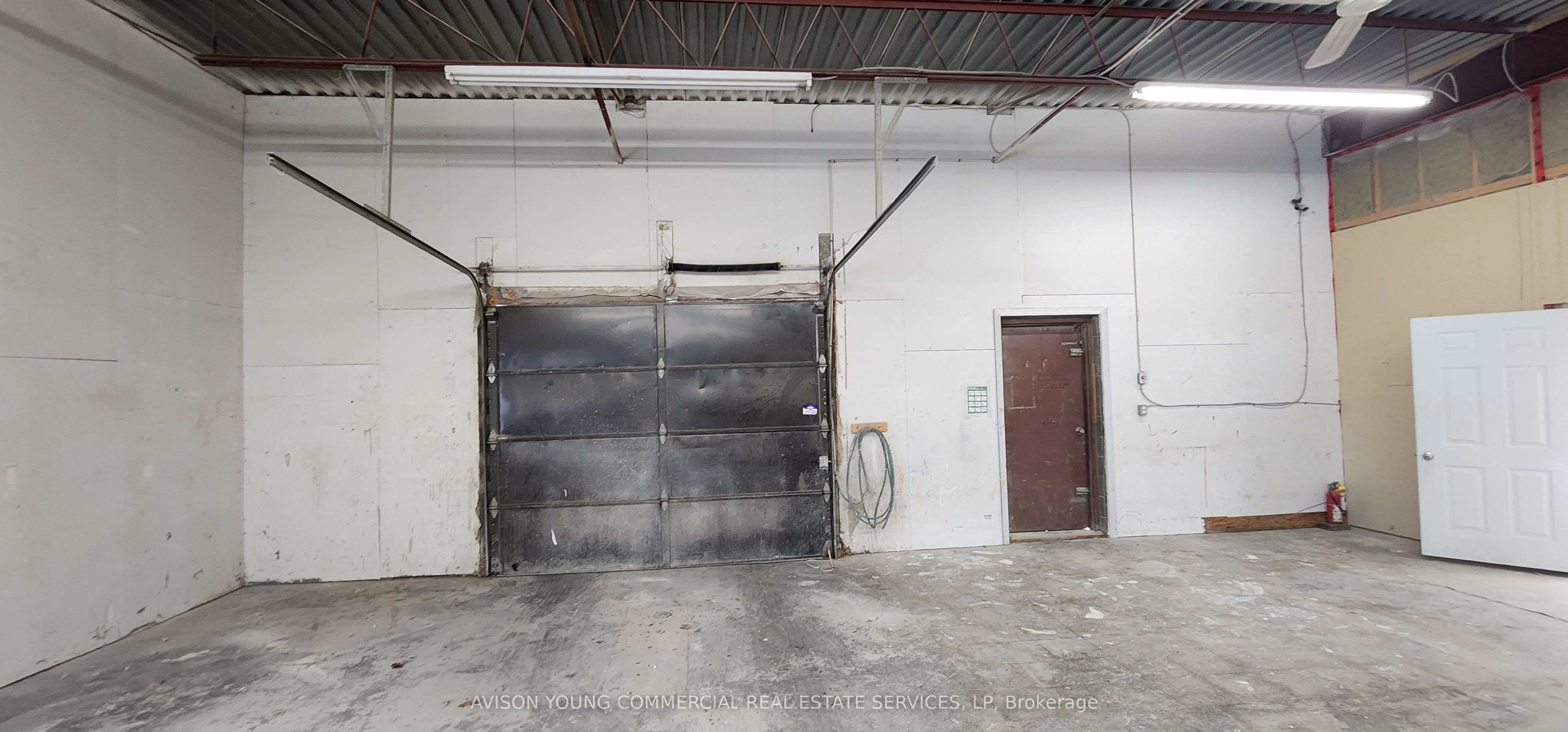 90 Charterhouse Crescent 5-7 Property Photo 15