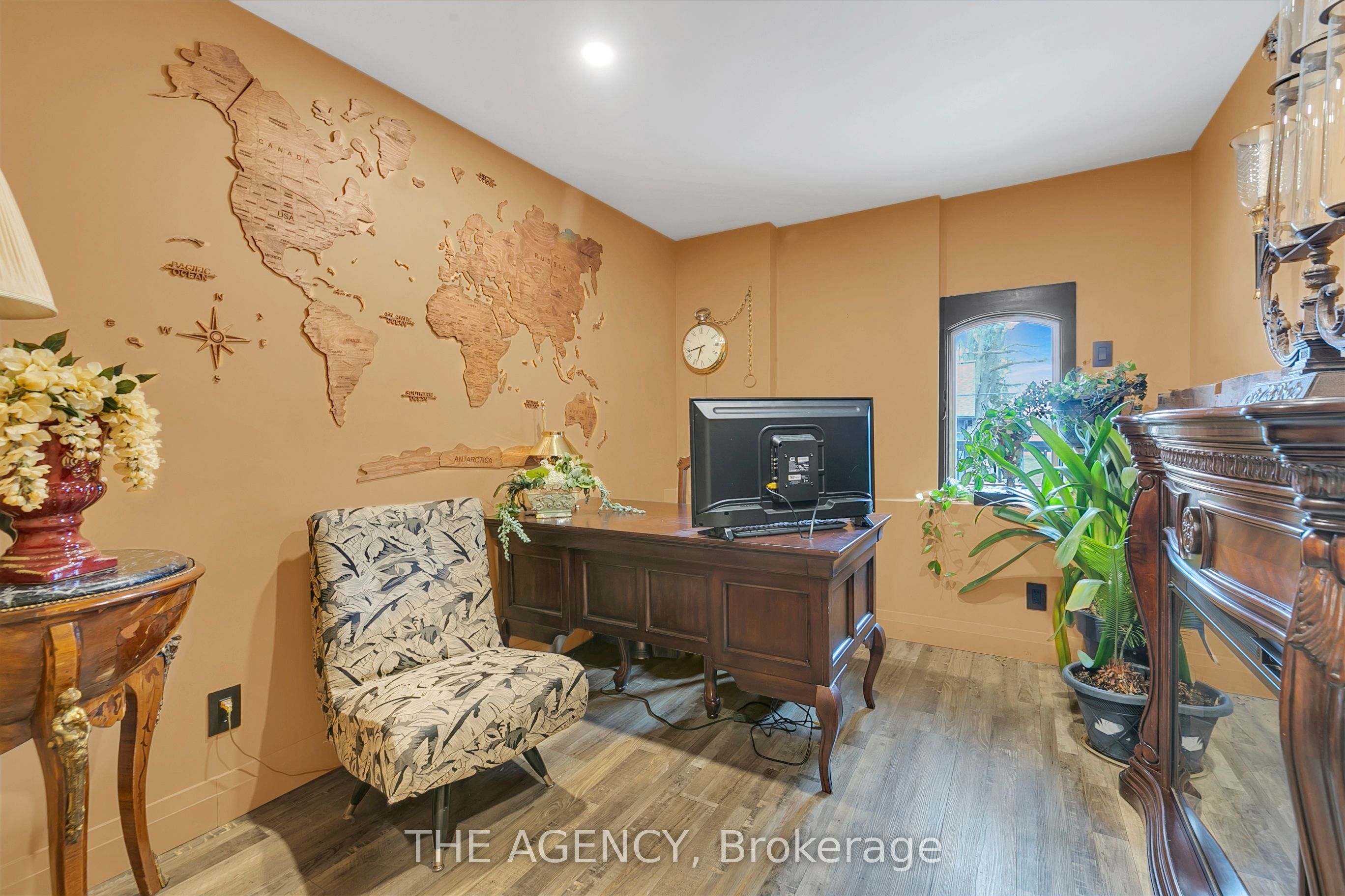 3215 Roseville Road Property Photo 37