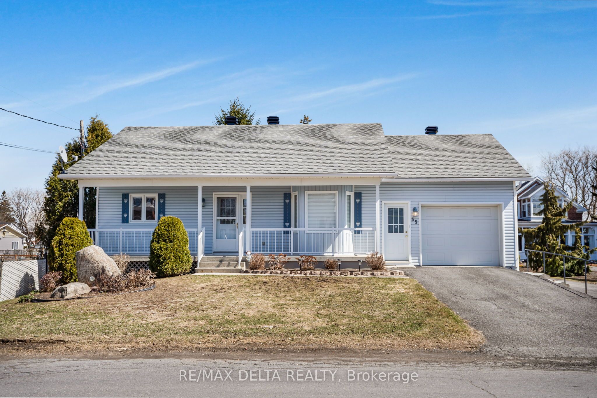 35 Union Street Property Photo