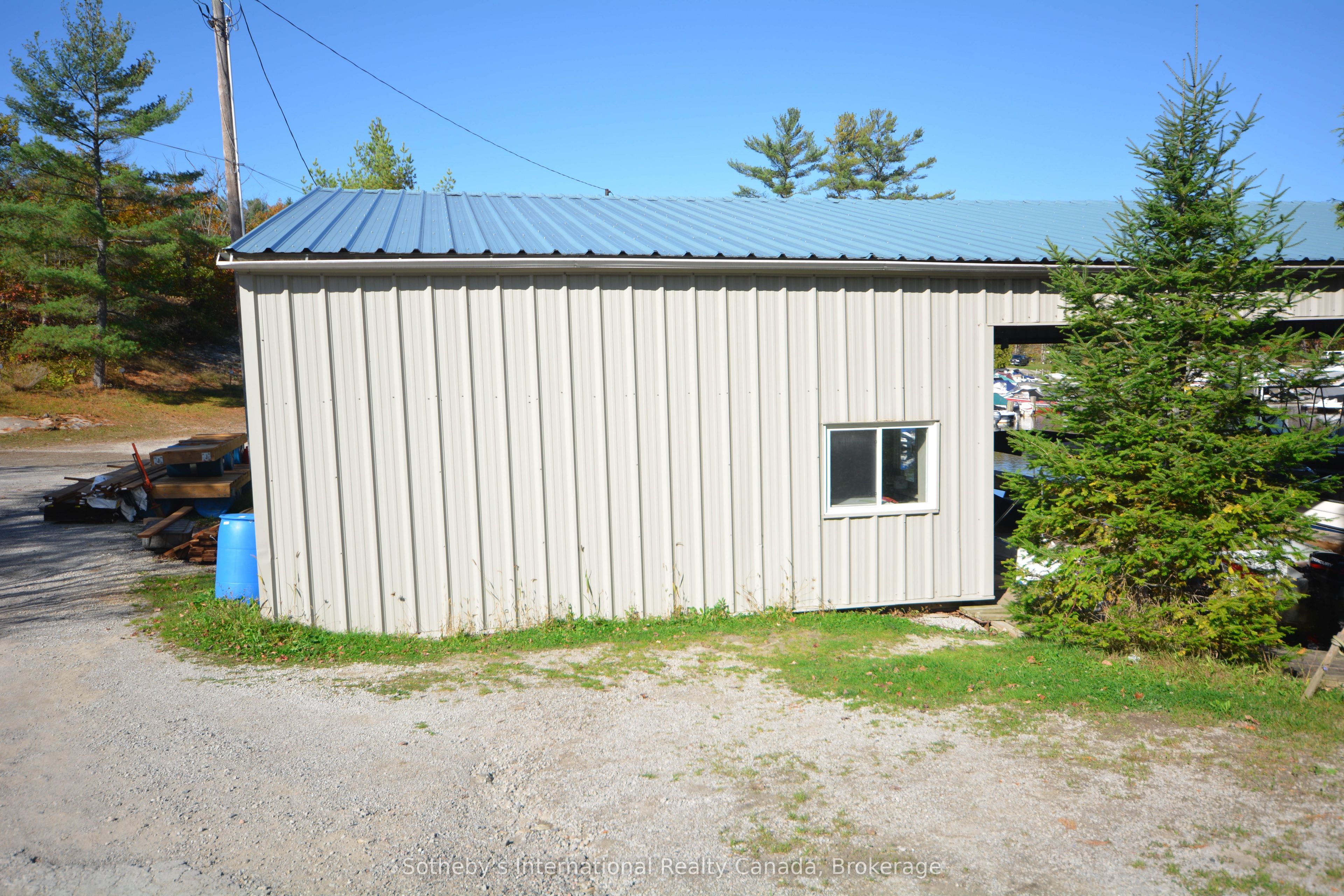 827 Go Home Lake Road Property Photo 5