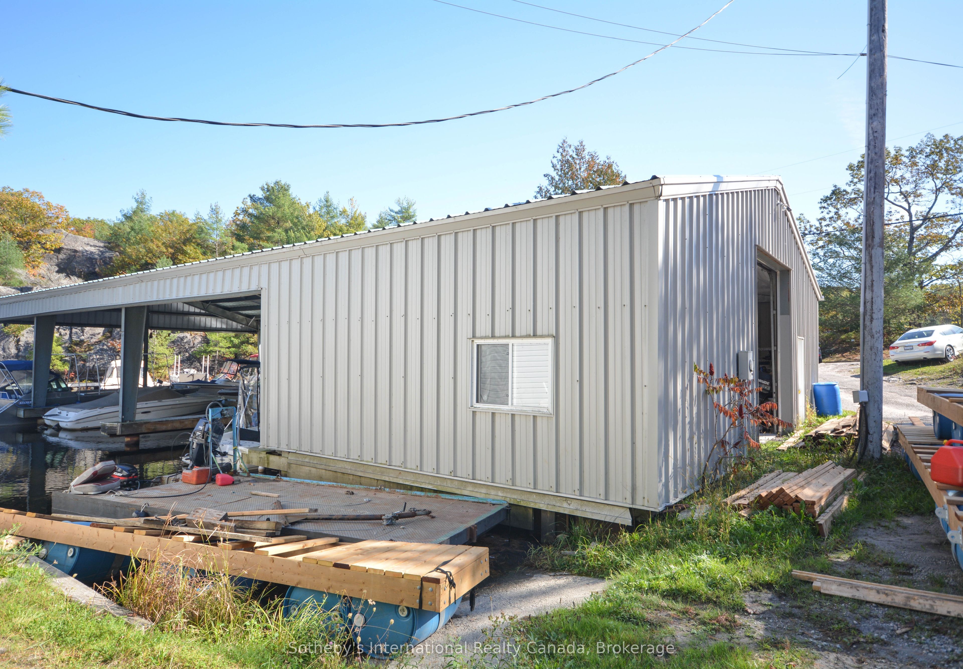 827 Go Home Lake Road Property Photo 7