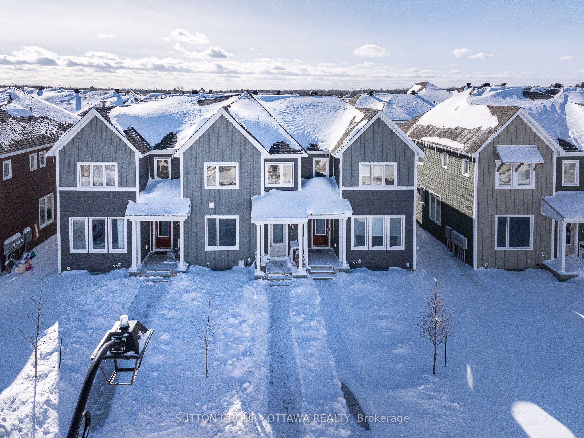 45 Chasing Grove Property Photo