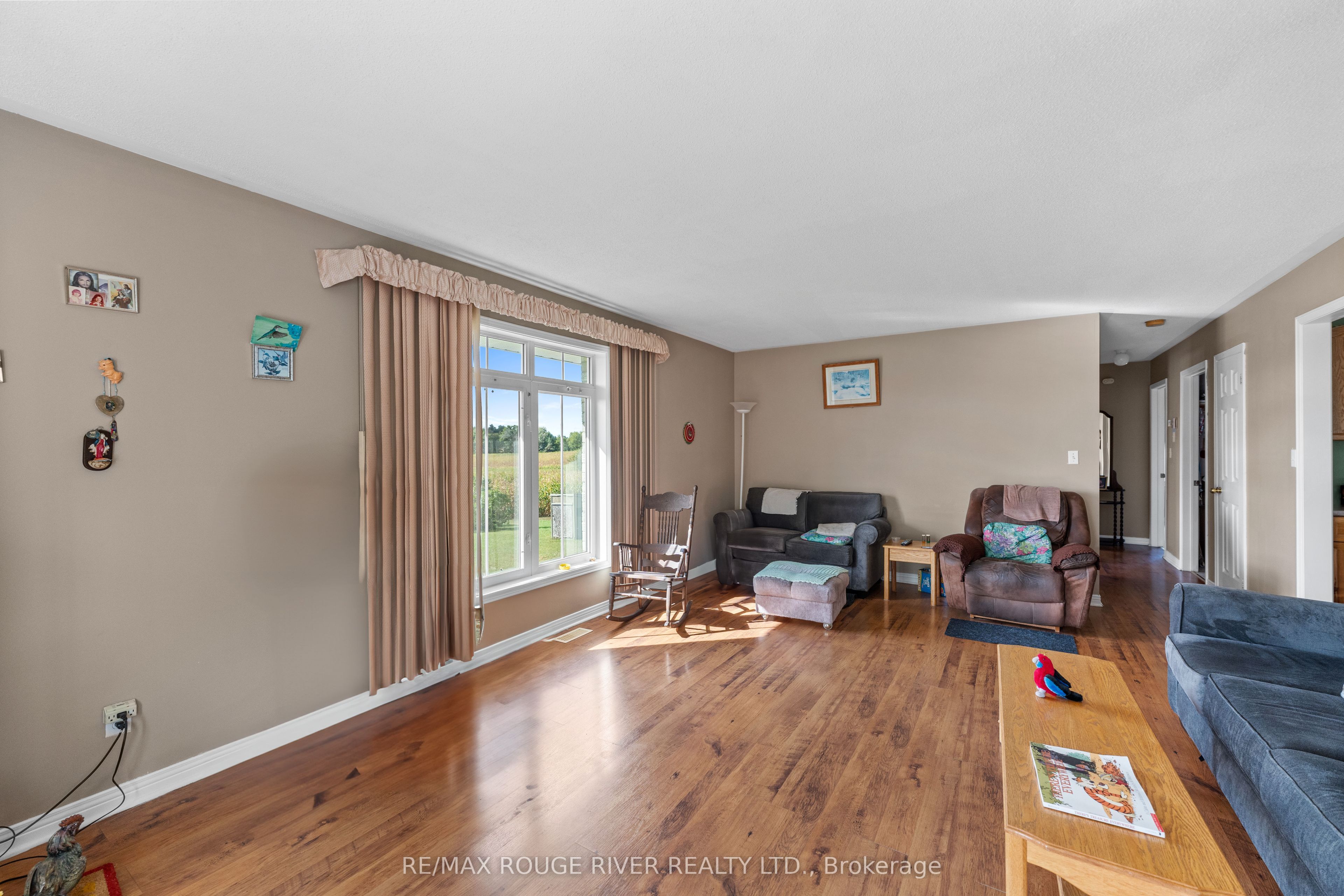 390 Jakobi Road Property Photo 6