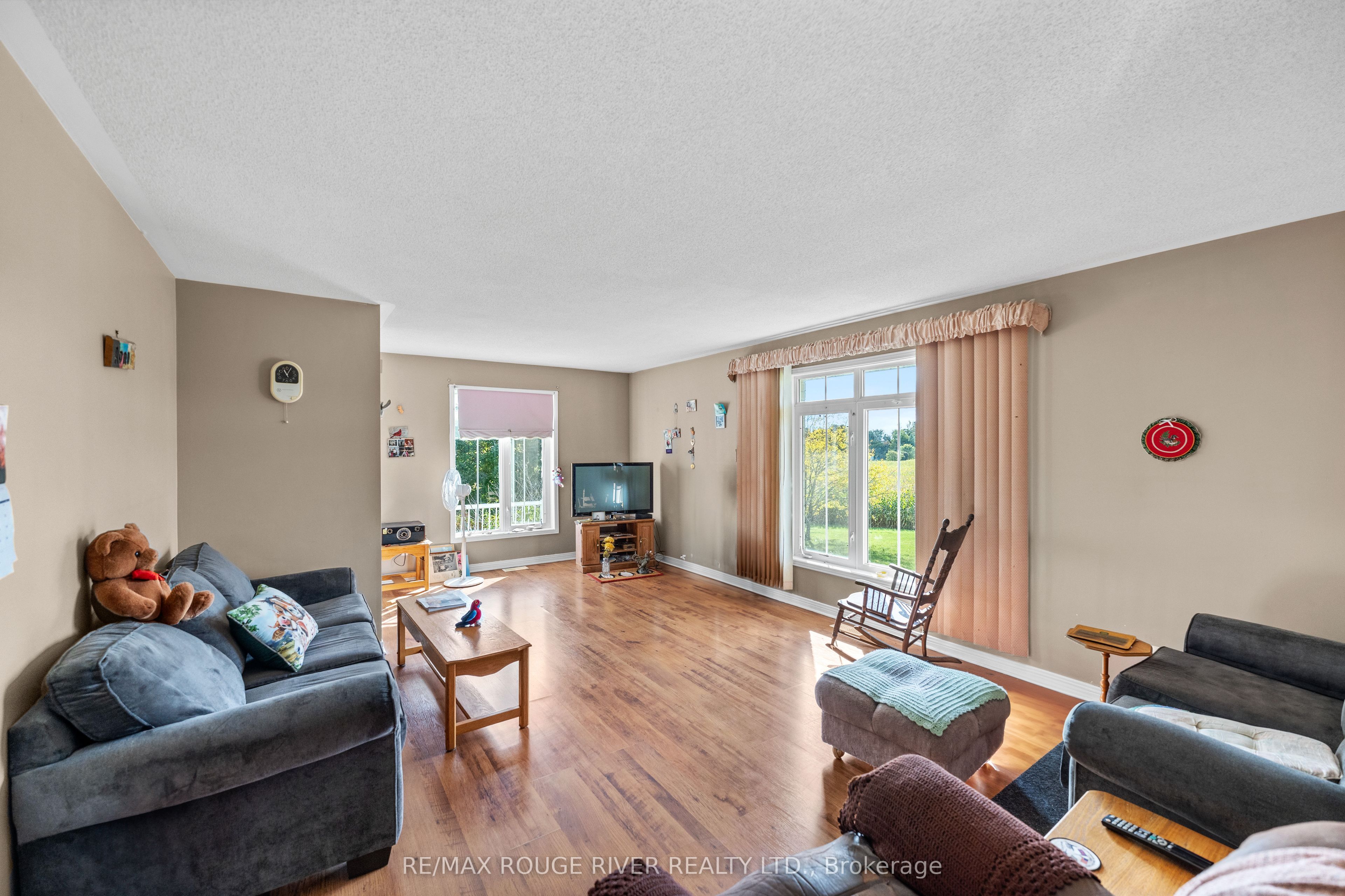 390 Jakobi Road Property Photo 7