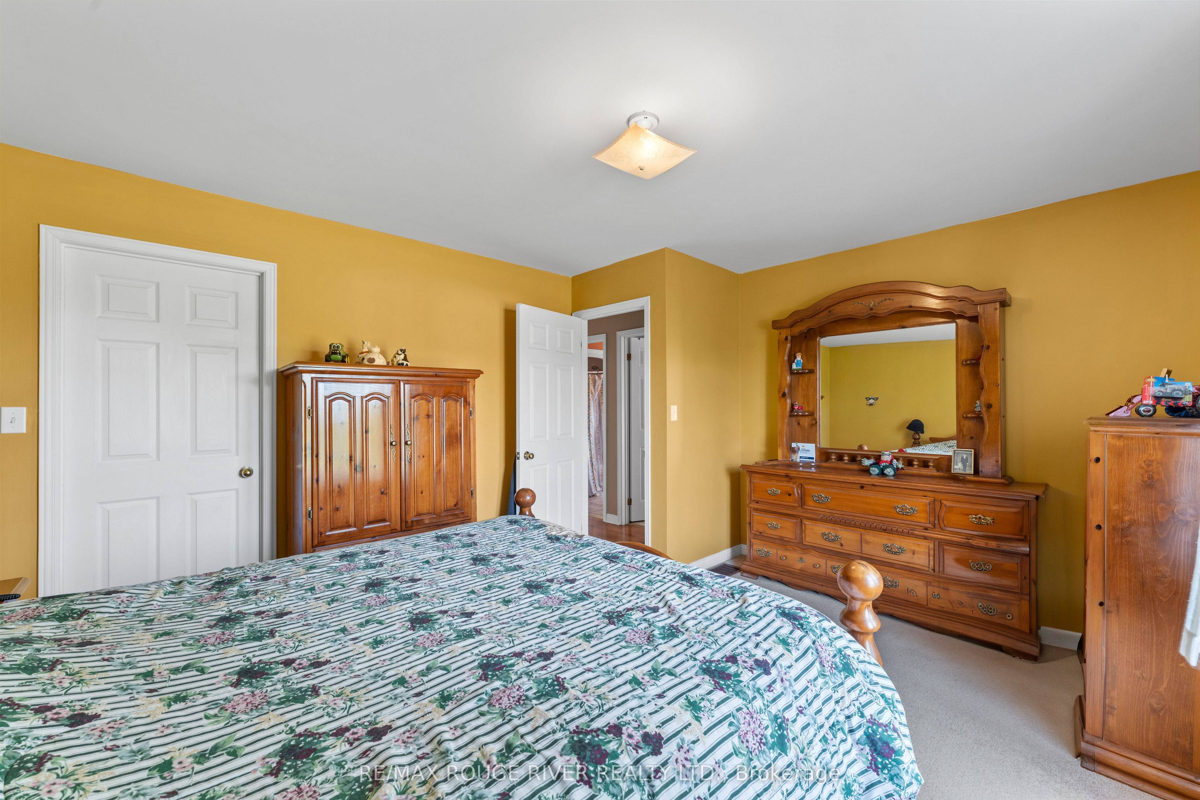 390 Jakobi Road Property Photo 8