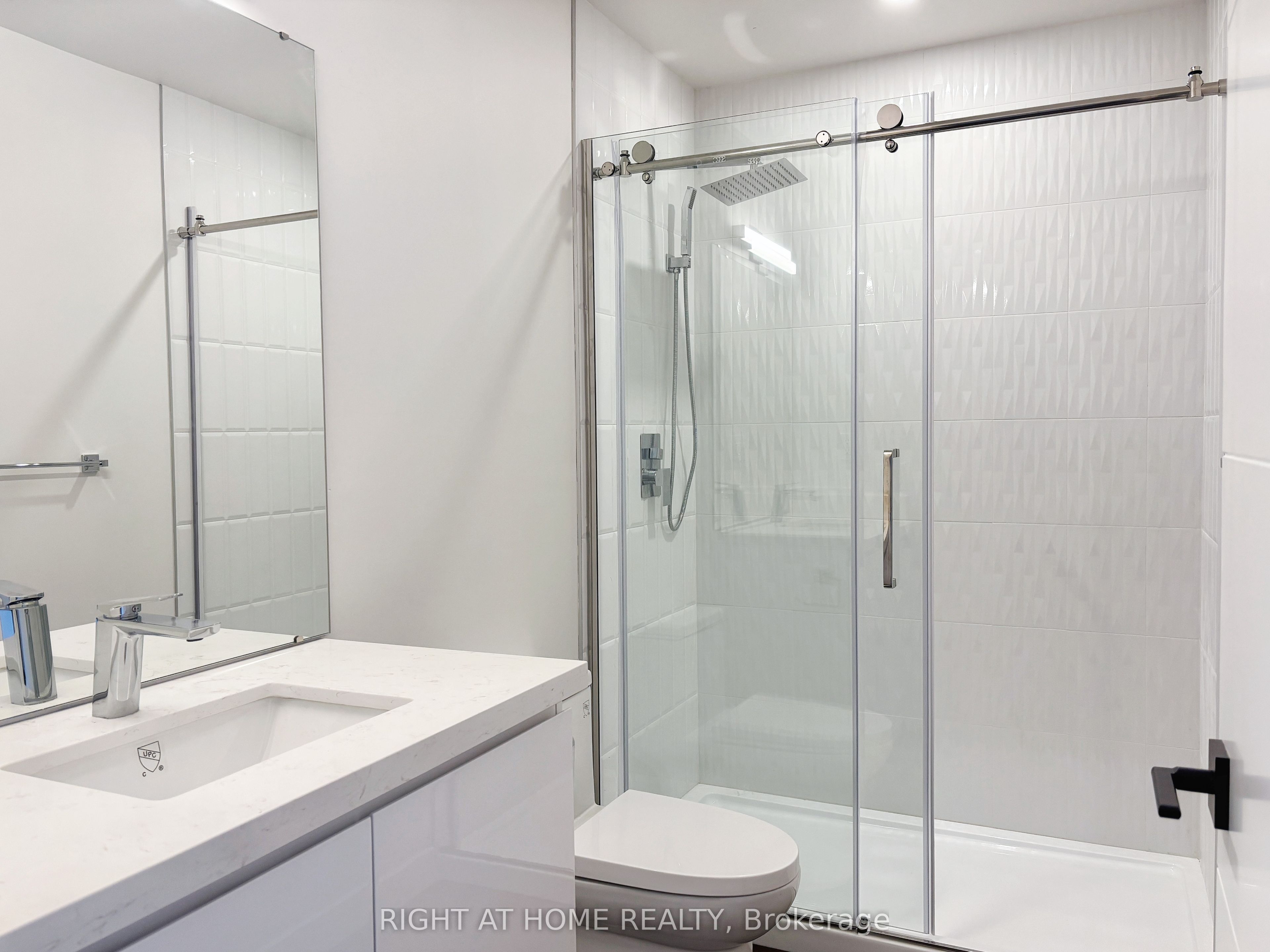 399 Winston Avenue 205 Property Photo 5