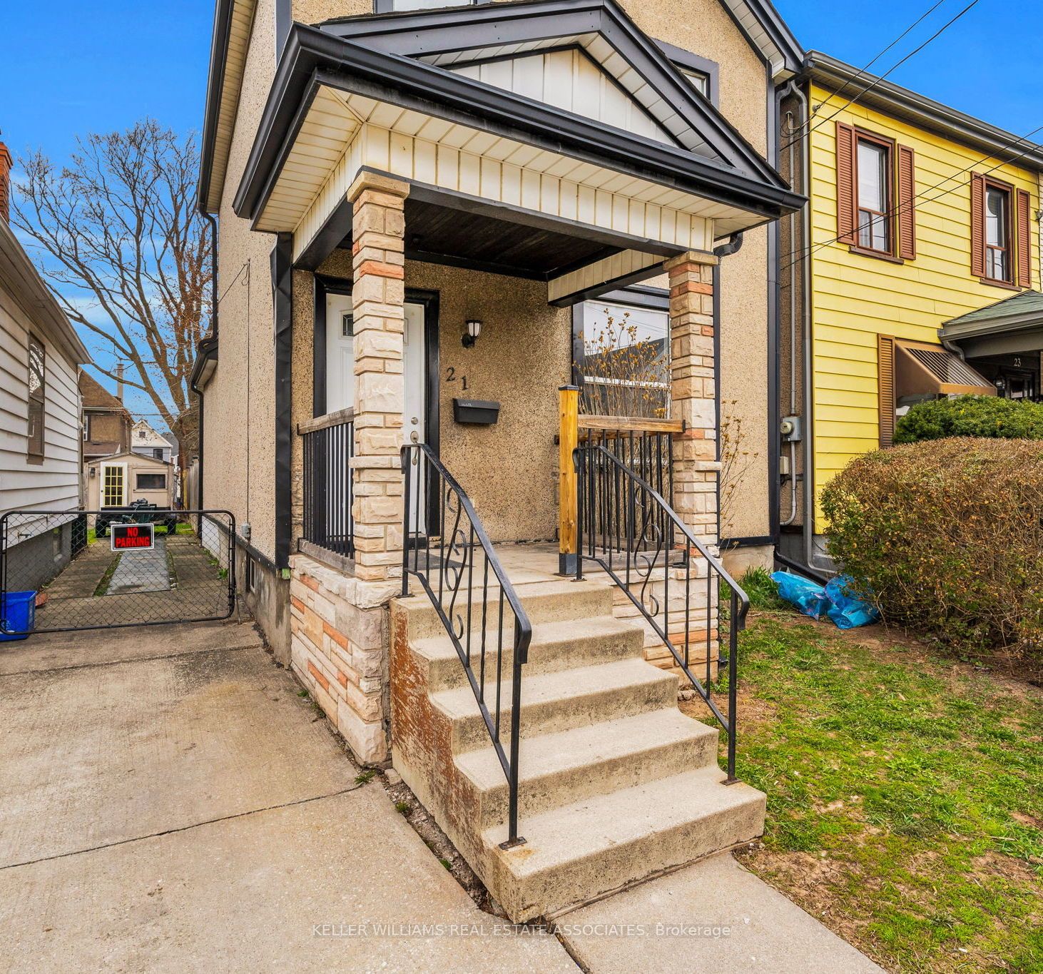 21 Mayflower Avenue Property Photo 1