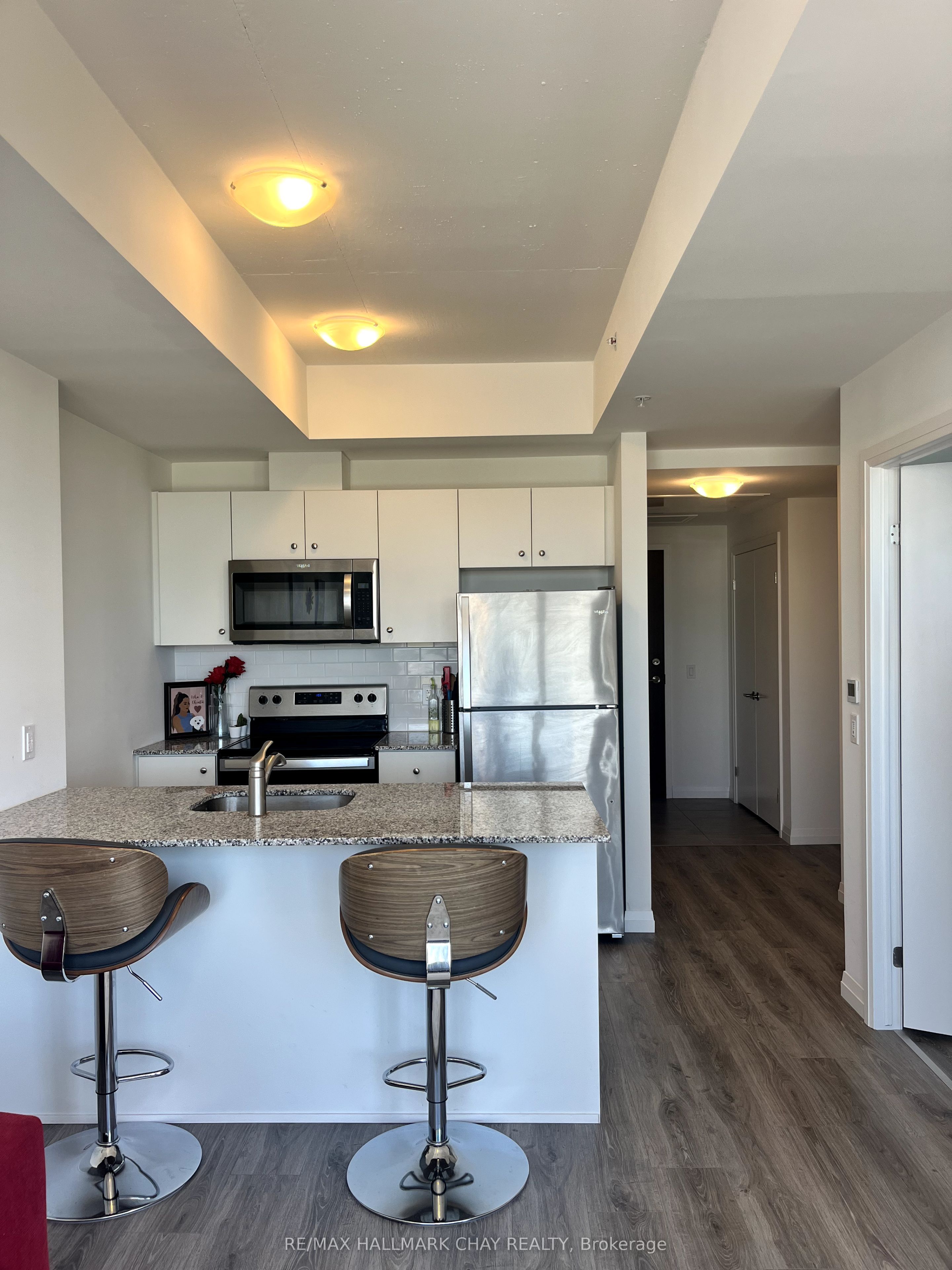 108 Garment Street 1709 Property Photo 11