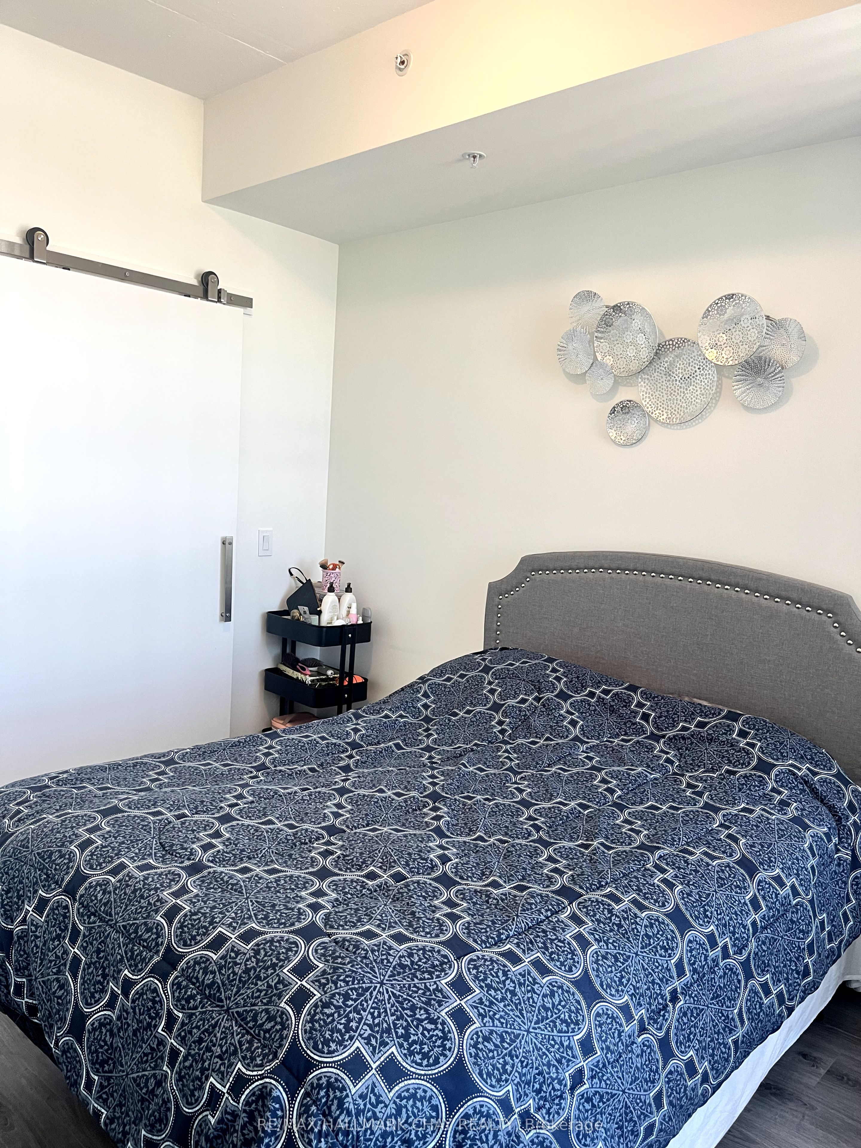108 Garment Street 1709 Property Photo 16