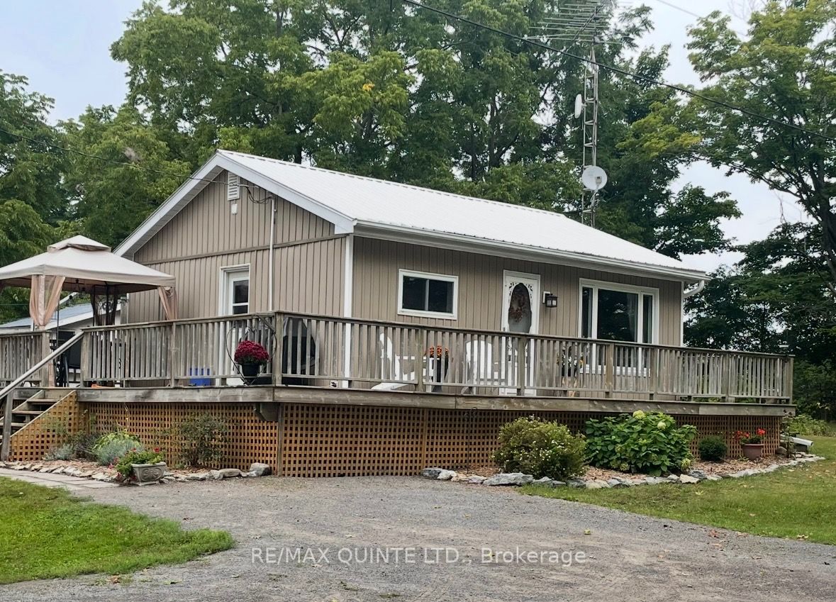 192 Brummell Road Property Photo