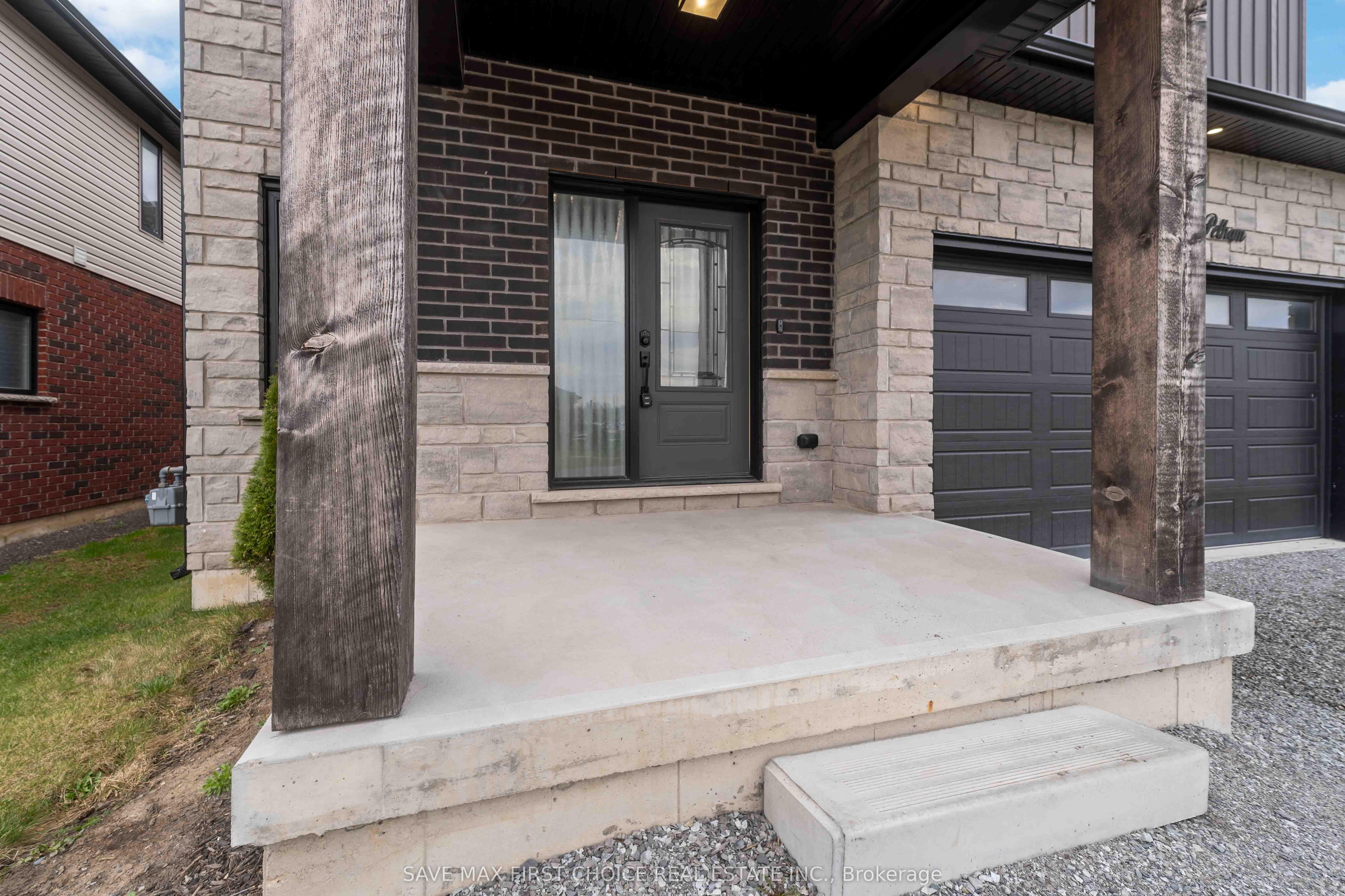 210 S Pelham Road Property Photo 2