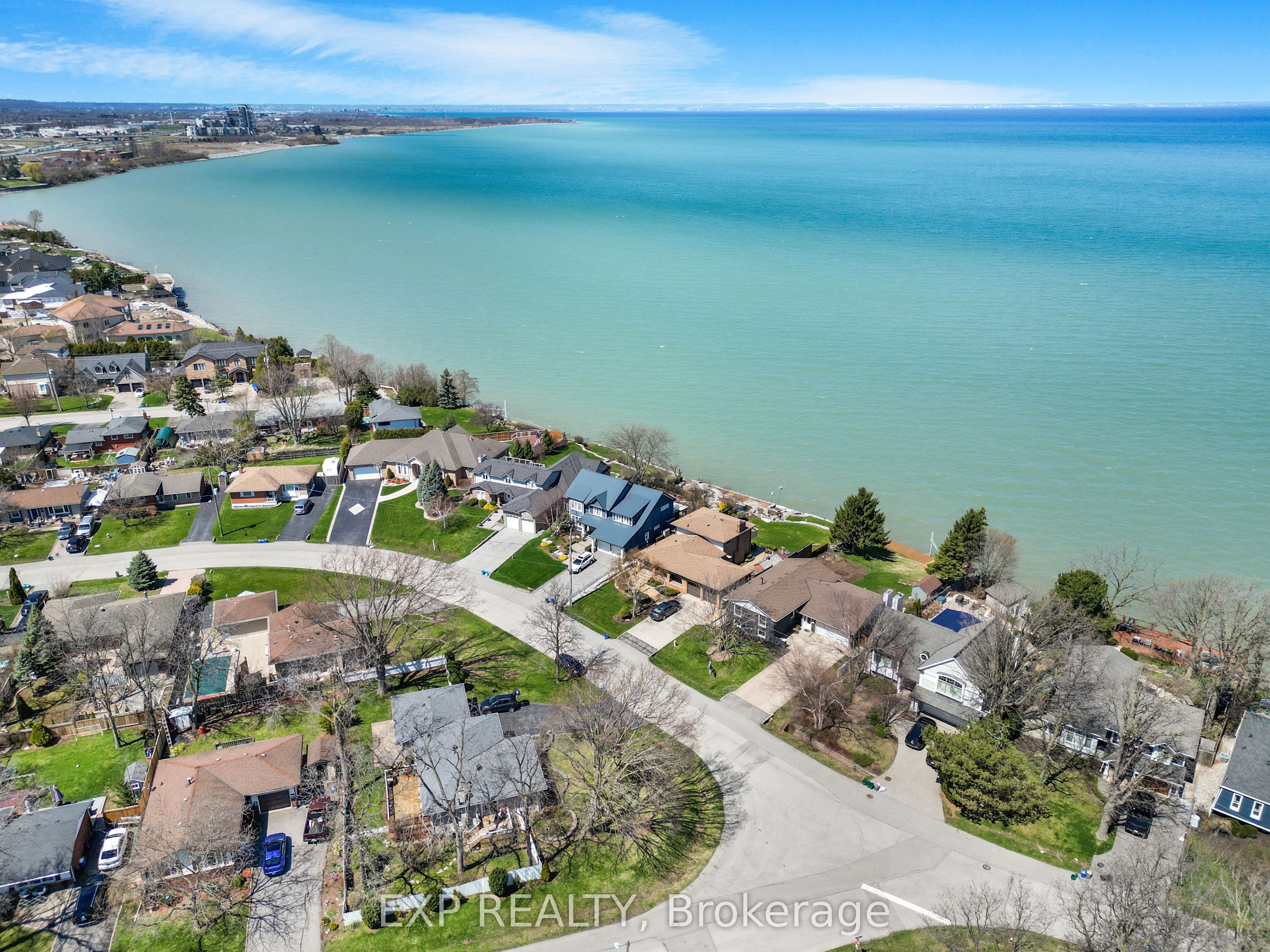 138 Lakeside Drive Property Photo
