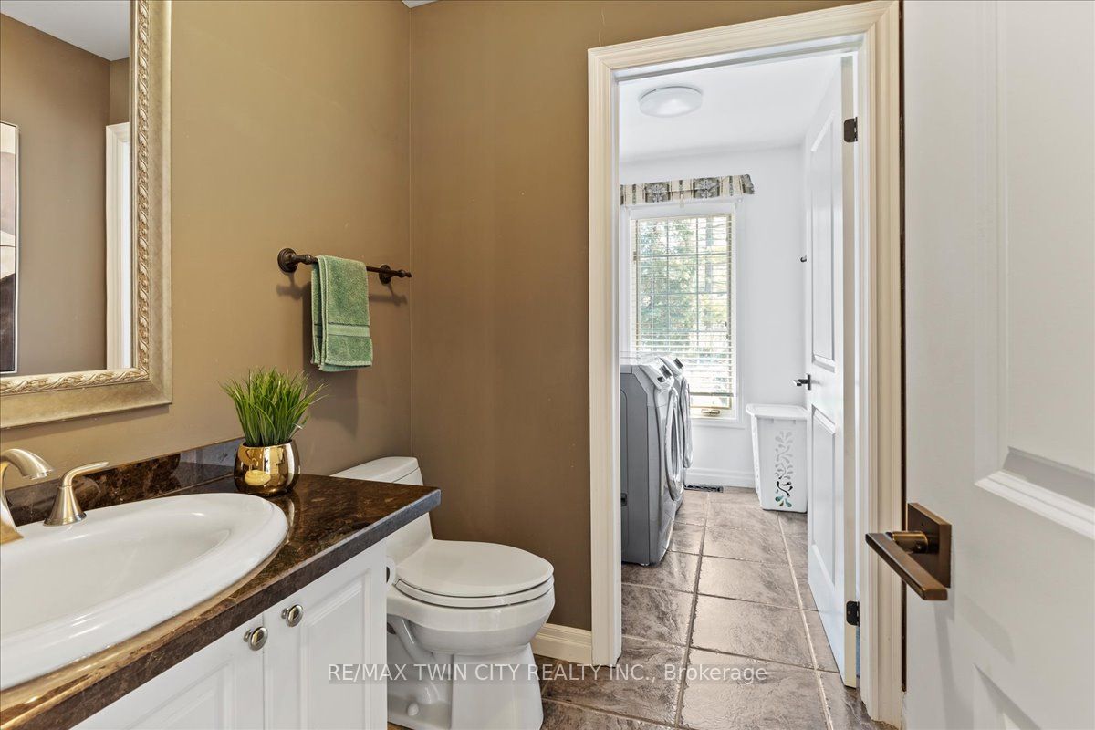 20 Grandy Lane Property Photo 27
