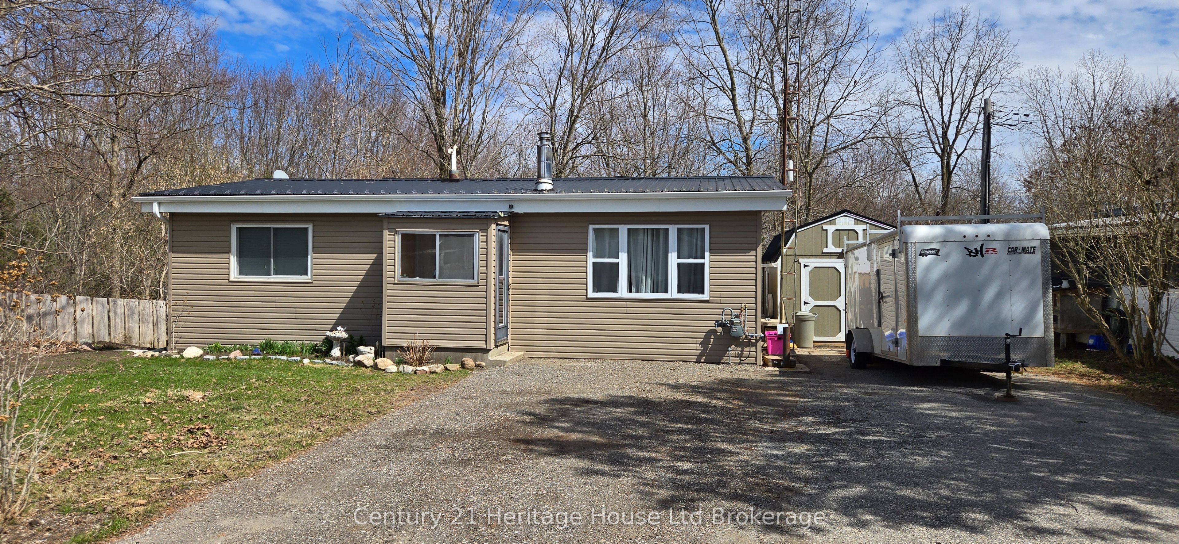 #39 - 806201 Oxford 29 Road Property Photo 1