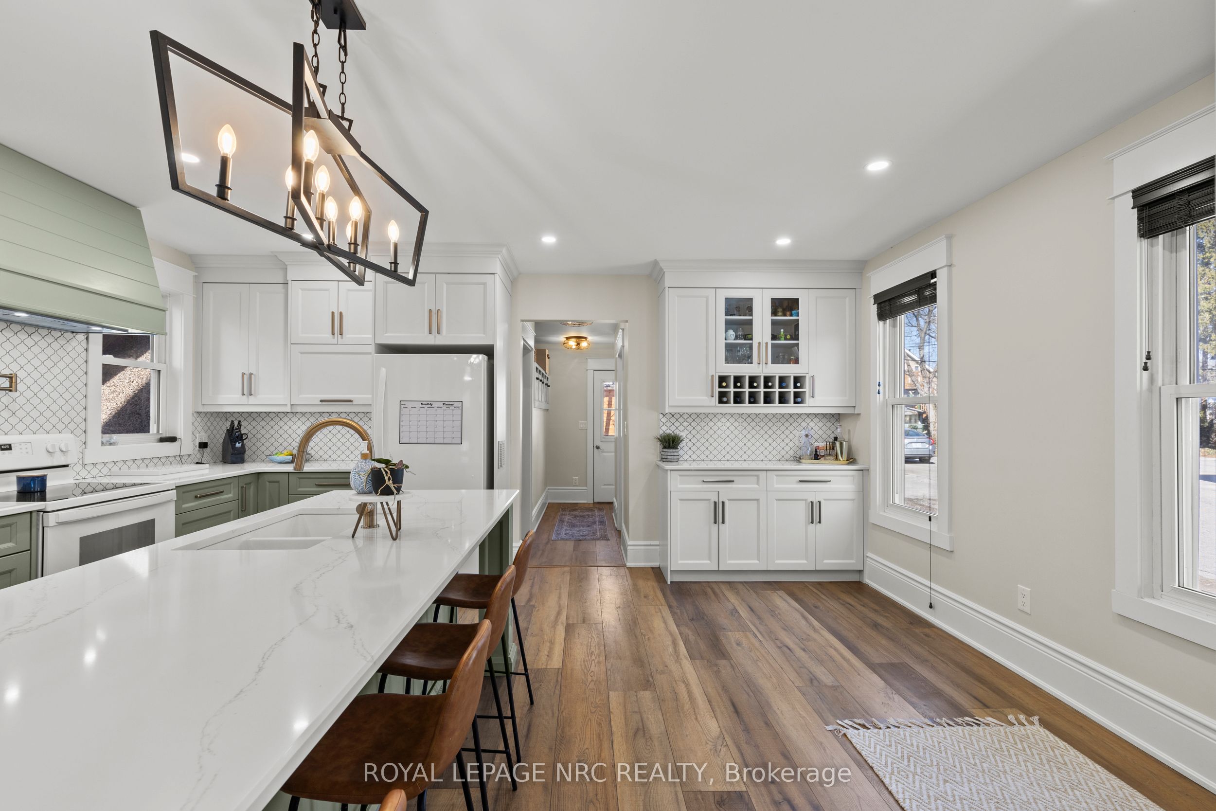 538 King Street Property Photo 10