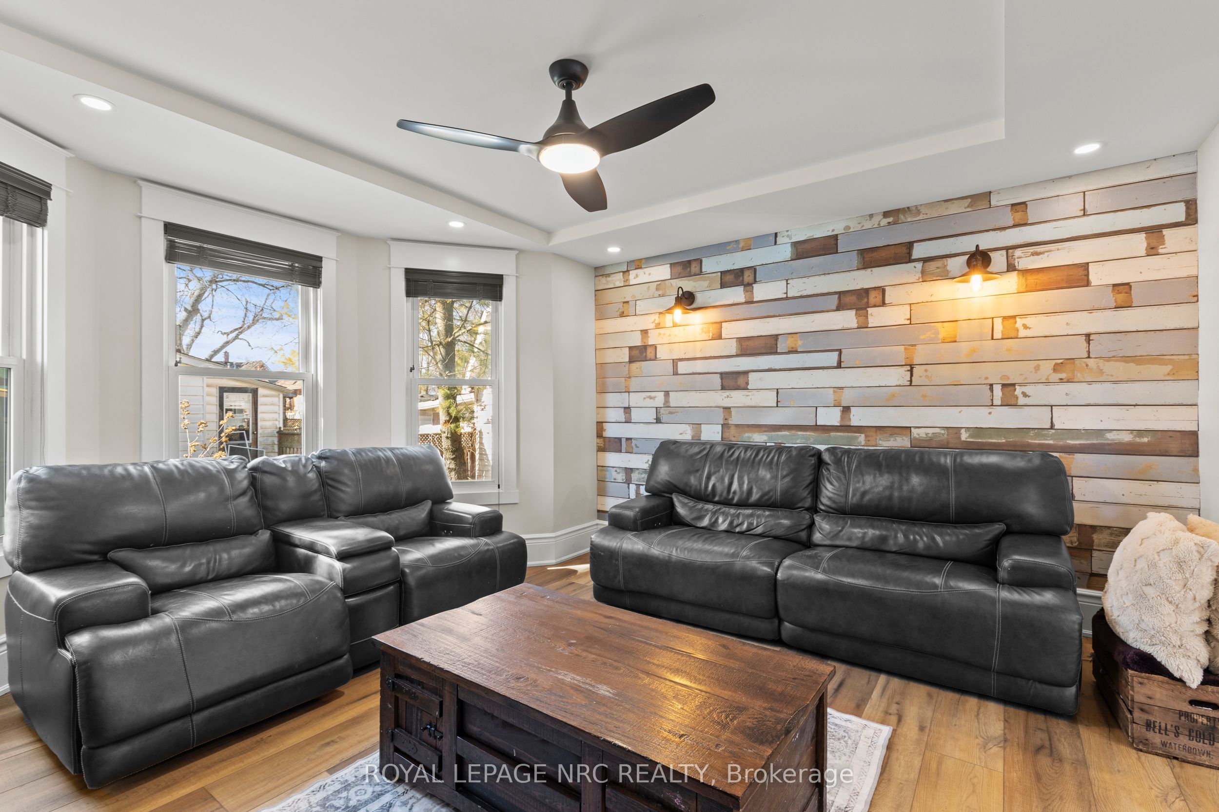 538 King Street Property Photo 18
