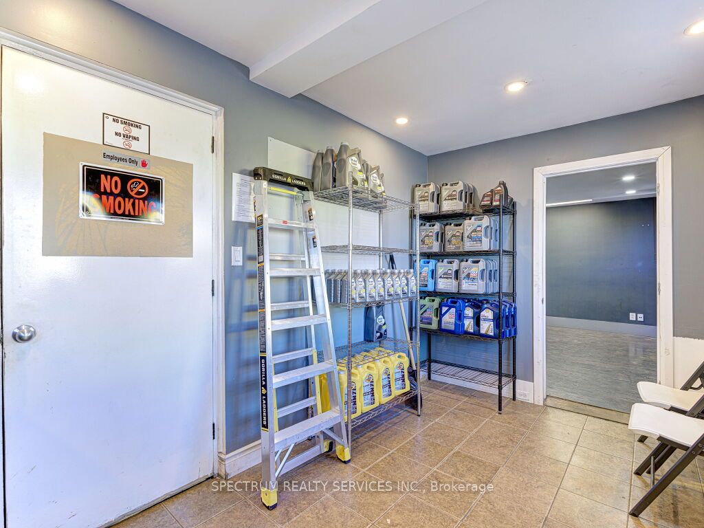 1404 Bath Road Property Photo 31