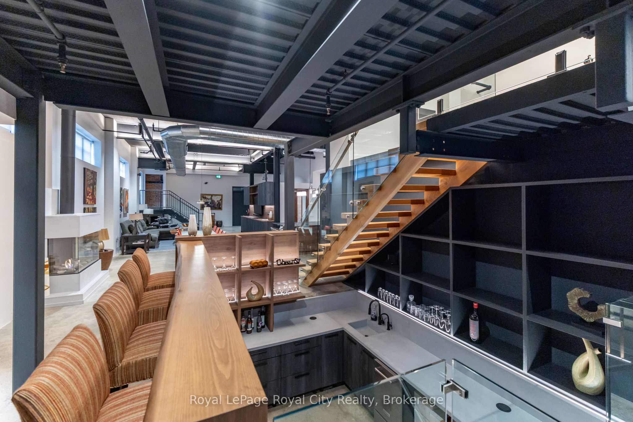 55 Norfolk Street Property Photo 4