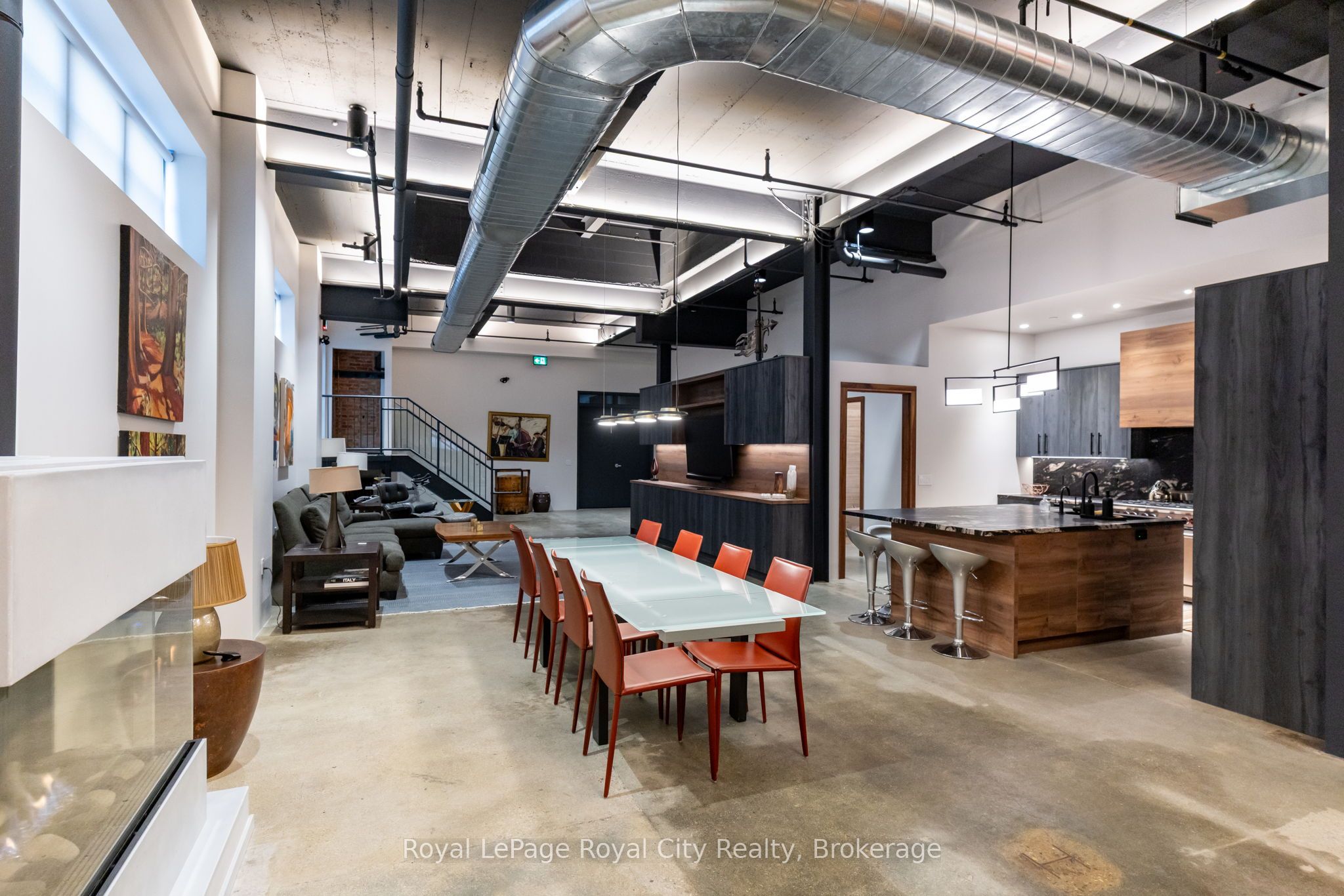 55 Norfolk Street Property Photo 6