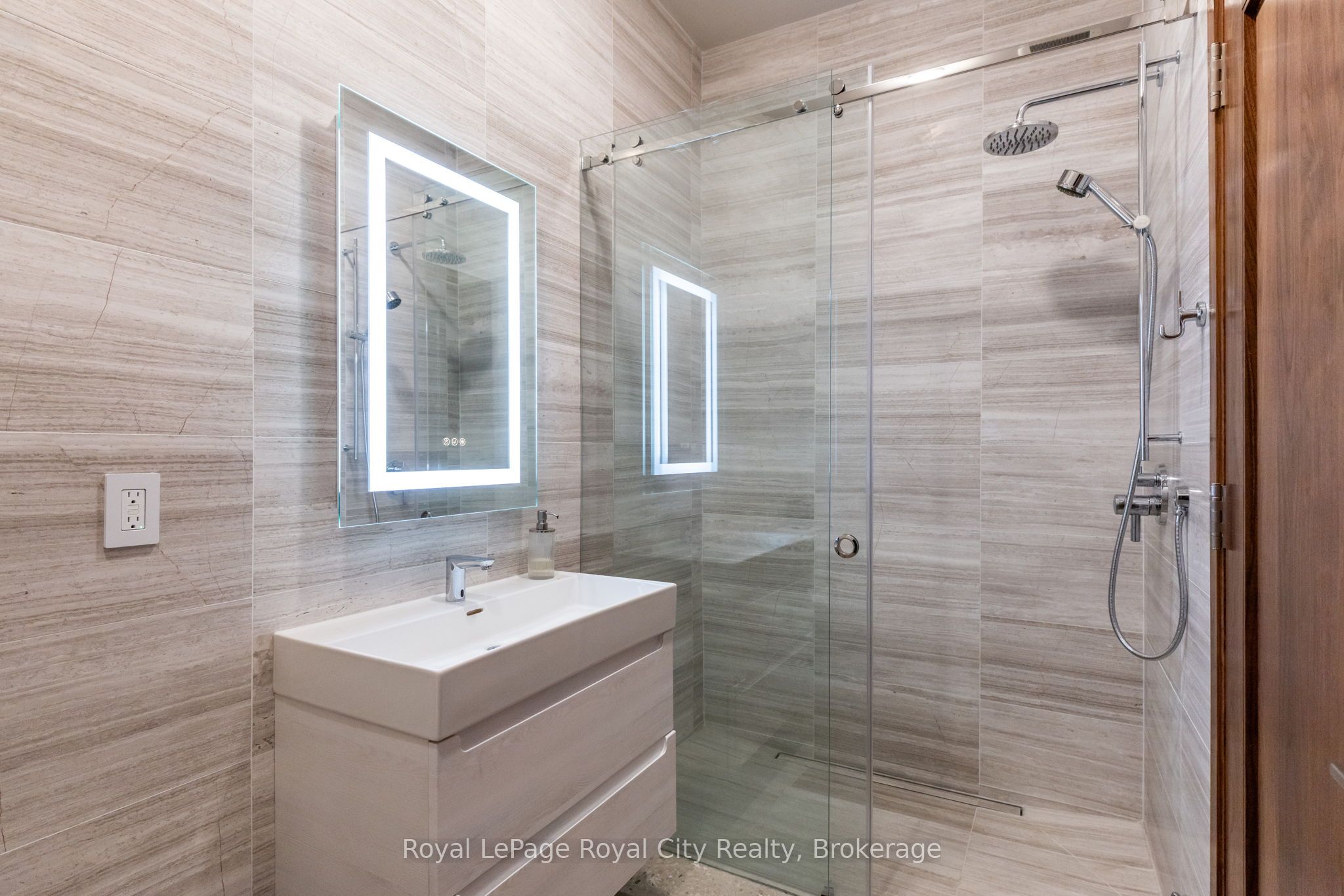 55 Norfolk Street Property Photo 11