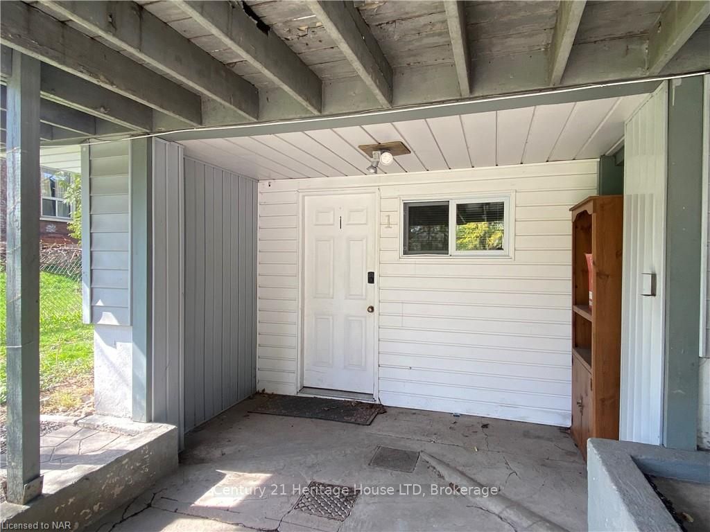 6042 Culp Street Property Photo 3