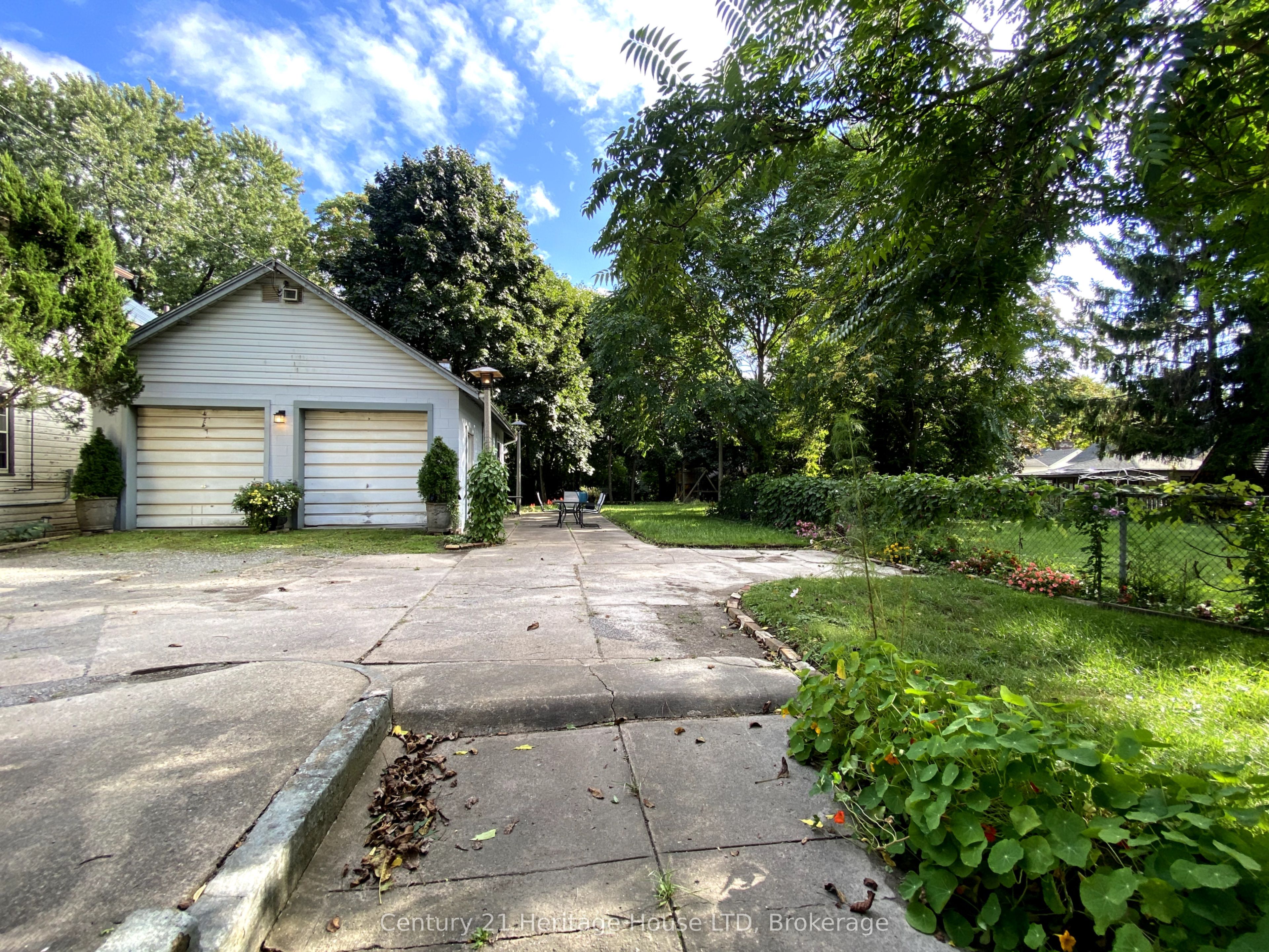 6042 Culp Street Property Photo 31