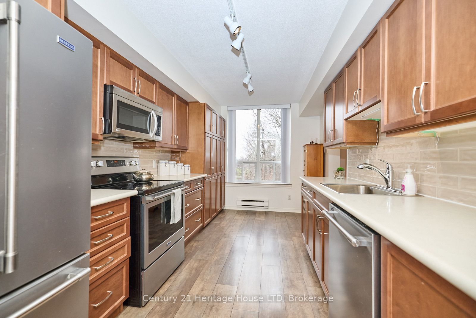 8111 Forest Glen Drive 317 Property Photo 5
