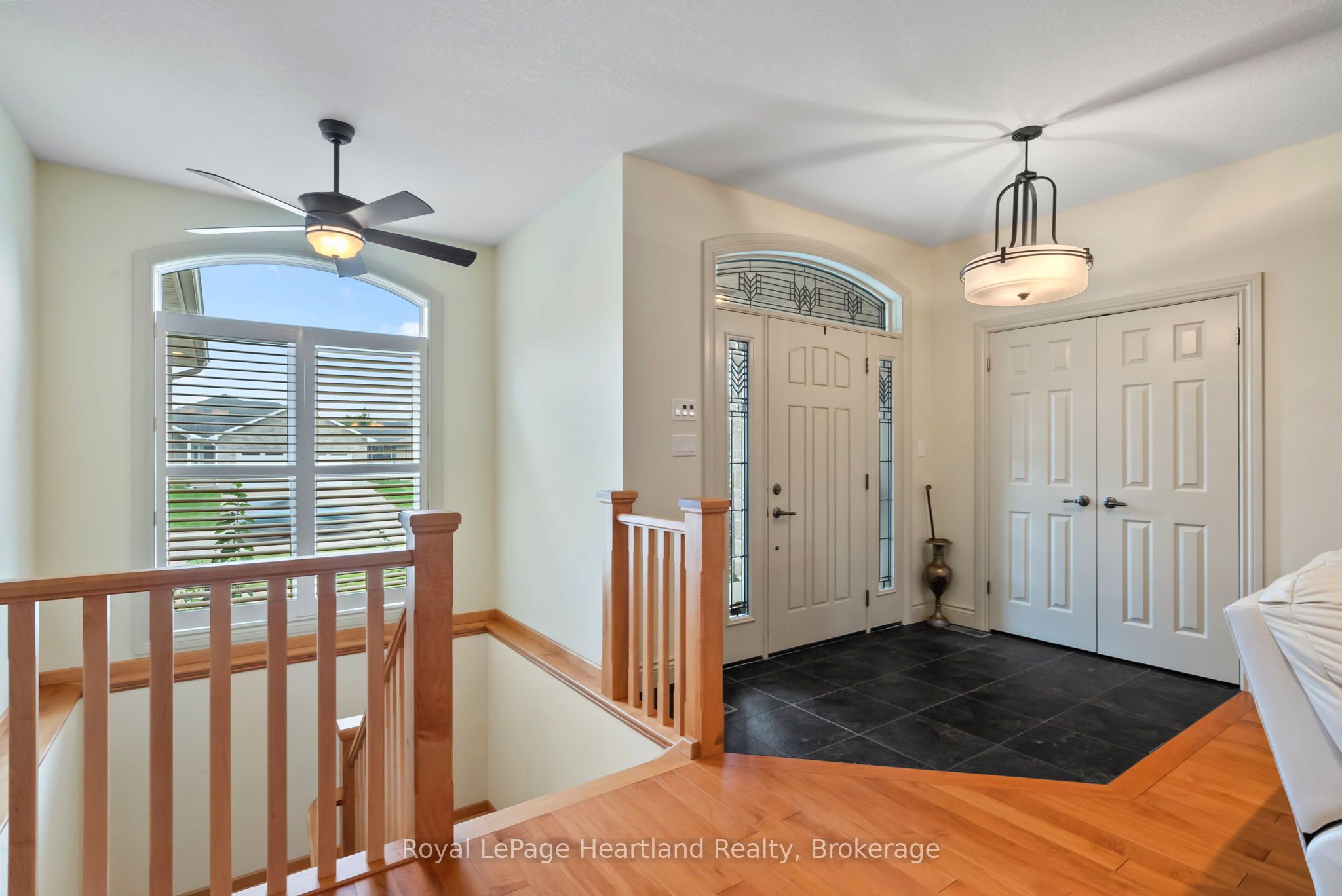 221 John Street Property Photo 11