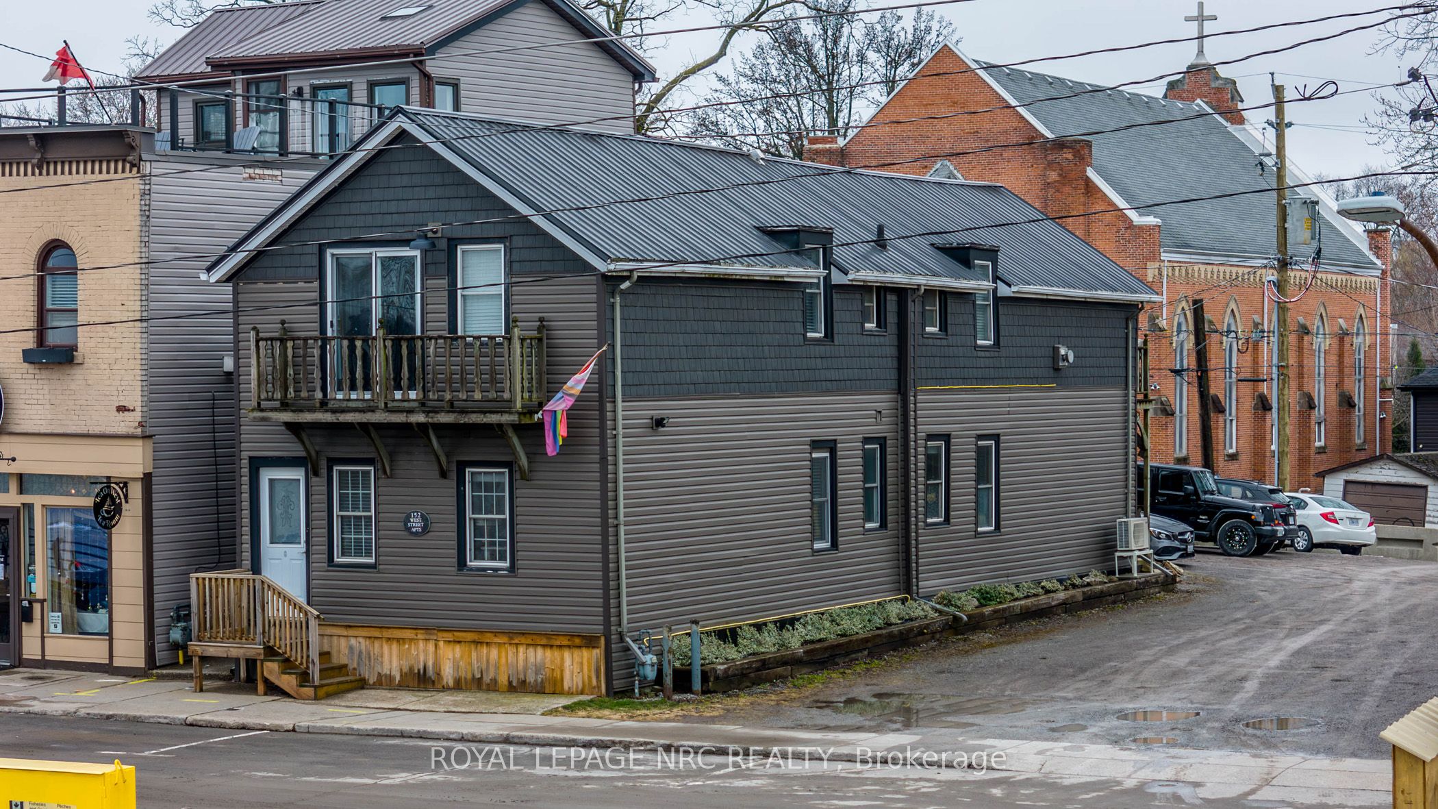 152 West Street Property Photo 1