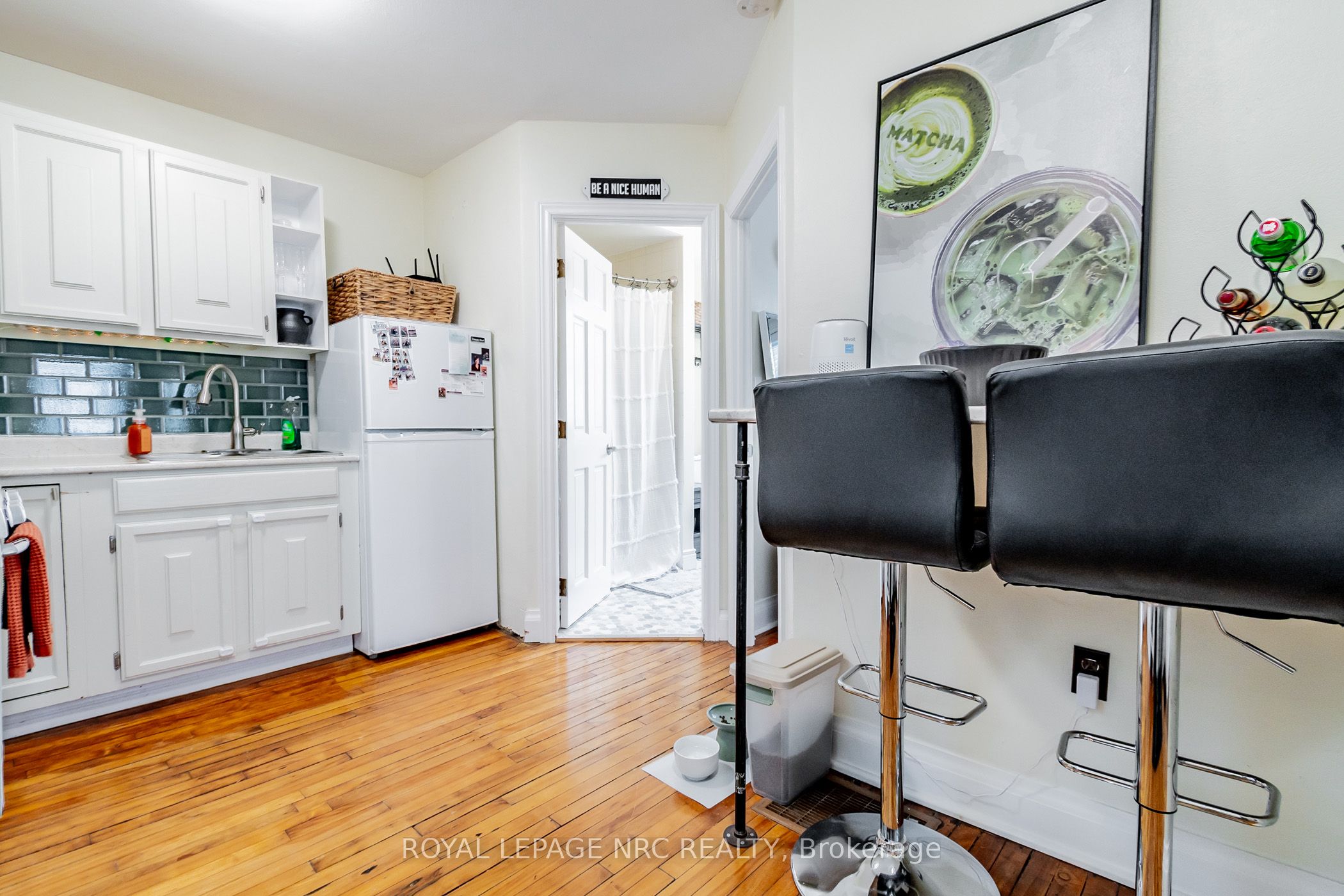 152 West Street Property Photo 8