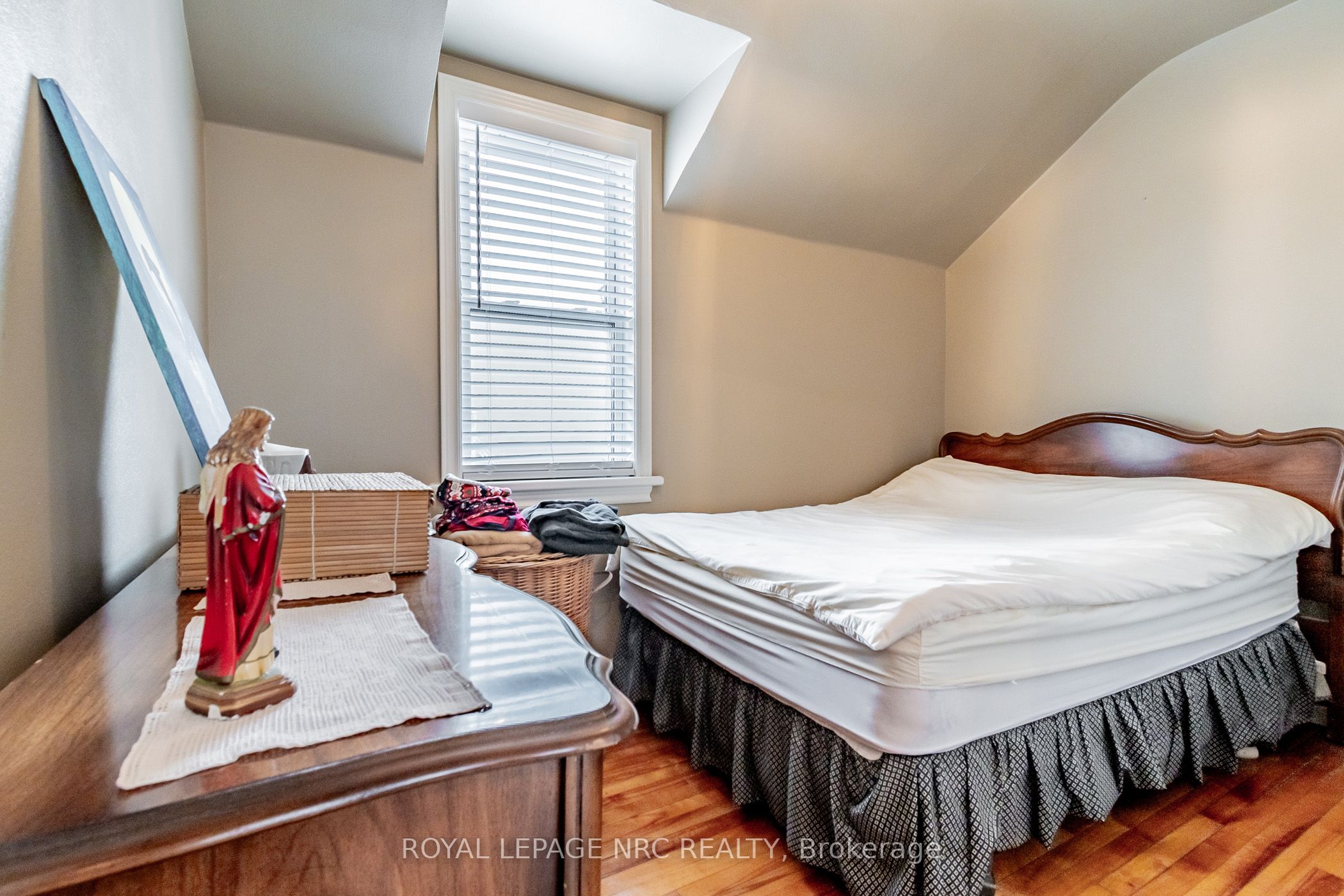 152 West Street Property Photo 18